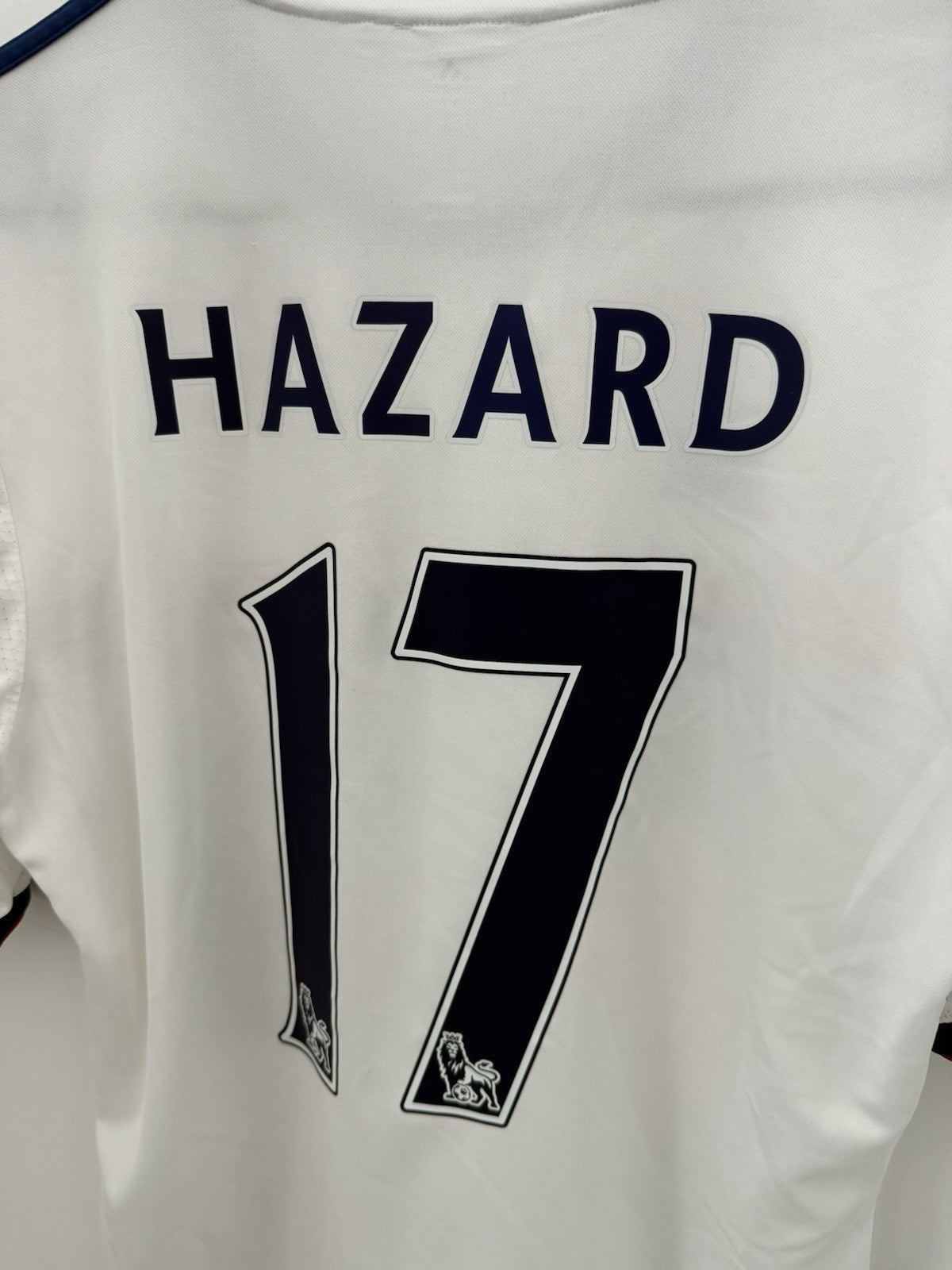 Chelsea Hazard #13 2013/14 Small Away Shirt Excellent Condition Z27645