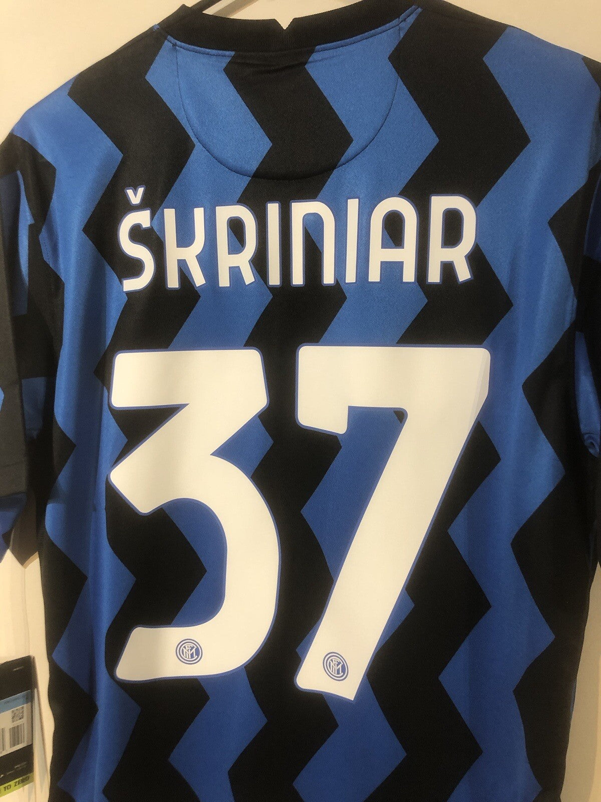 Inter Milan Skriniar #37 2020/21 Medium Home Shirt Nike BNWT CD4240-414