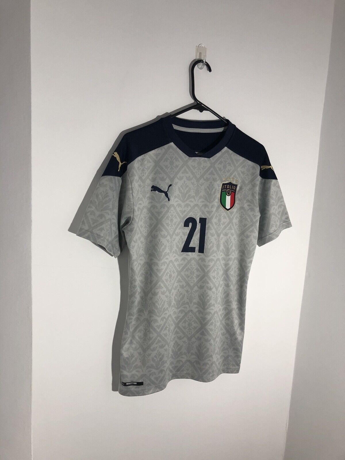 Donnarumma 21 Italy 2020 Away Gk Medium Puma Excellent Condition 756507 05