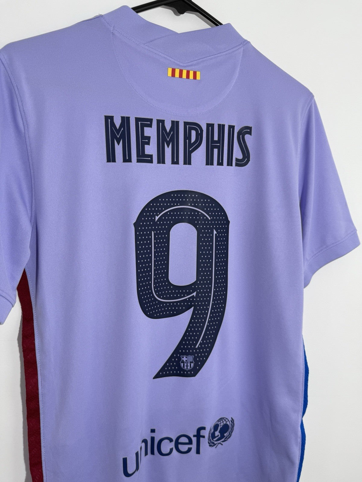 Barcelona Memphis #9 Small 2021/22 Away Nike Excellent Condition CV7890-581