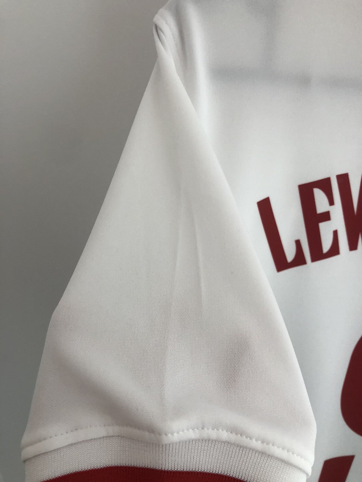 Poland Lewandowski #9 2020 Medium Home Shirt Excellent Condition CD0722-100