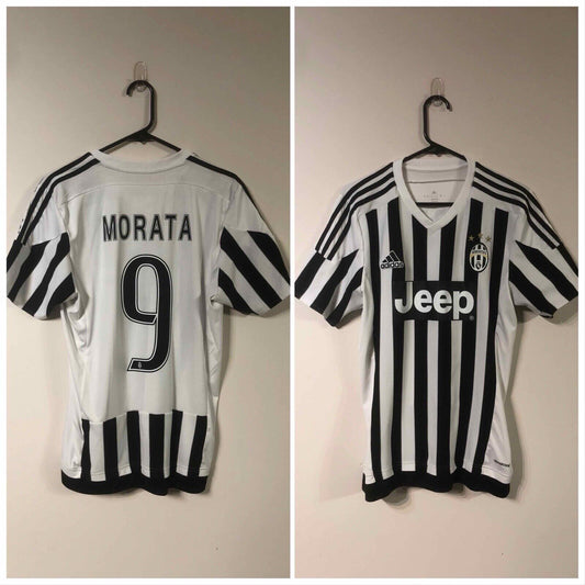 Morata #9 Juventus 2015-16 Medium Home Football Shirt Adidas Excellent Condition