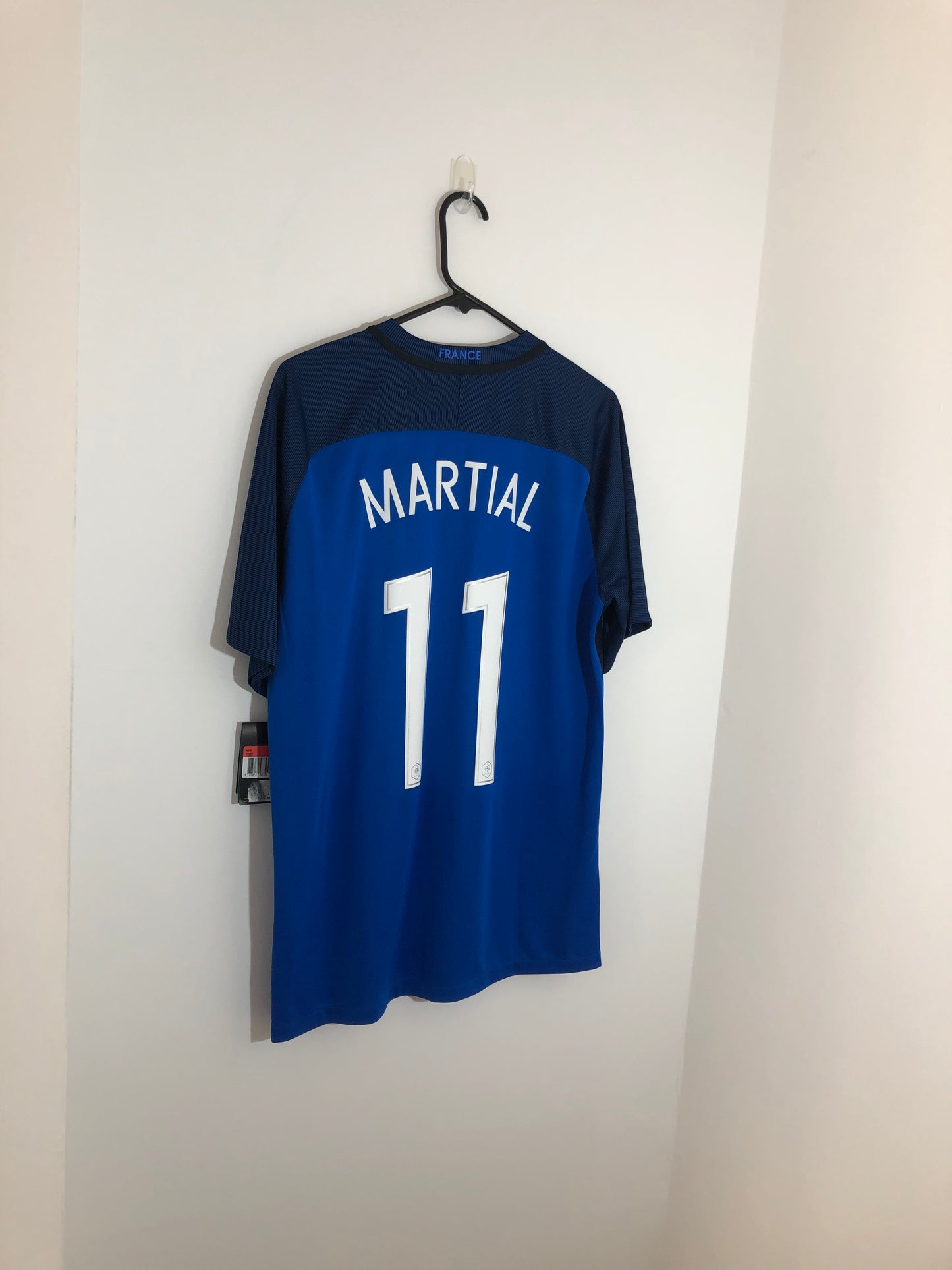 Martial #11 France 2016/17 Large Home Shirt Nike BNWT 724615 439