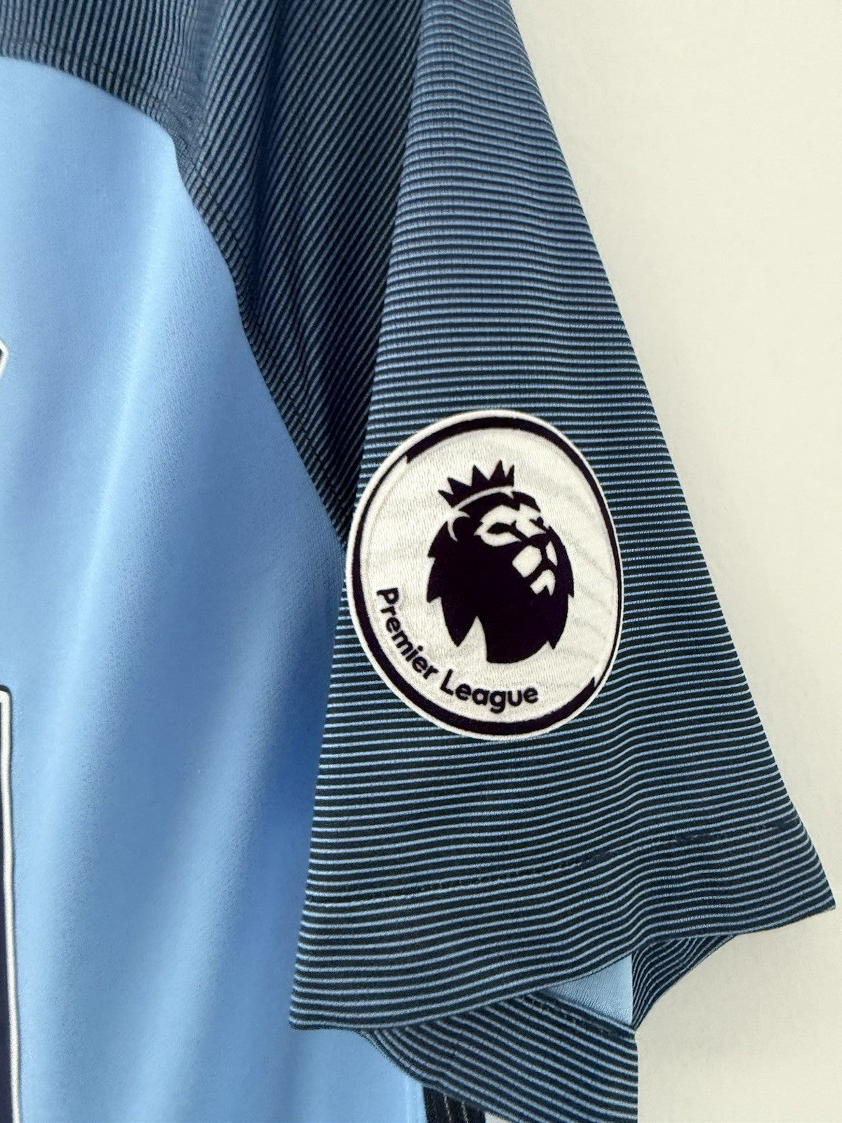 Manchester City Stones #24 2016/17 Medium Home Excellent Condition
