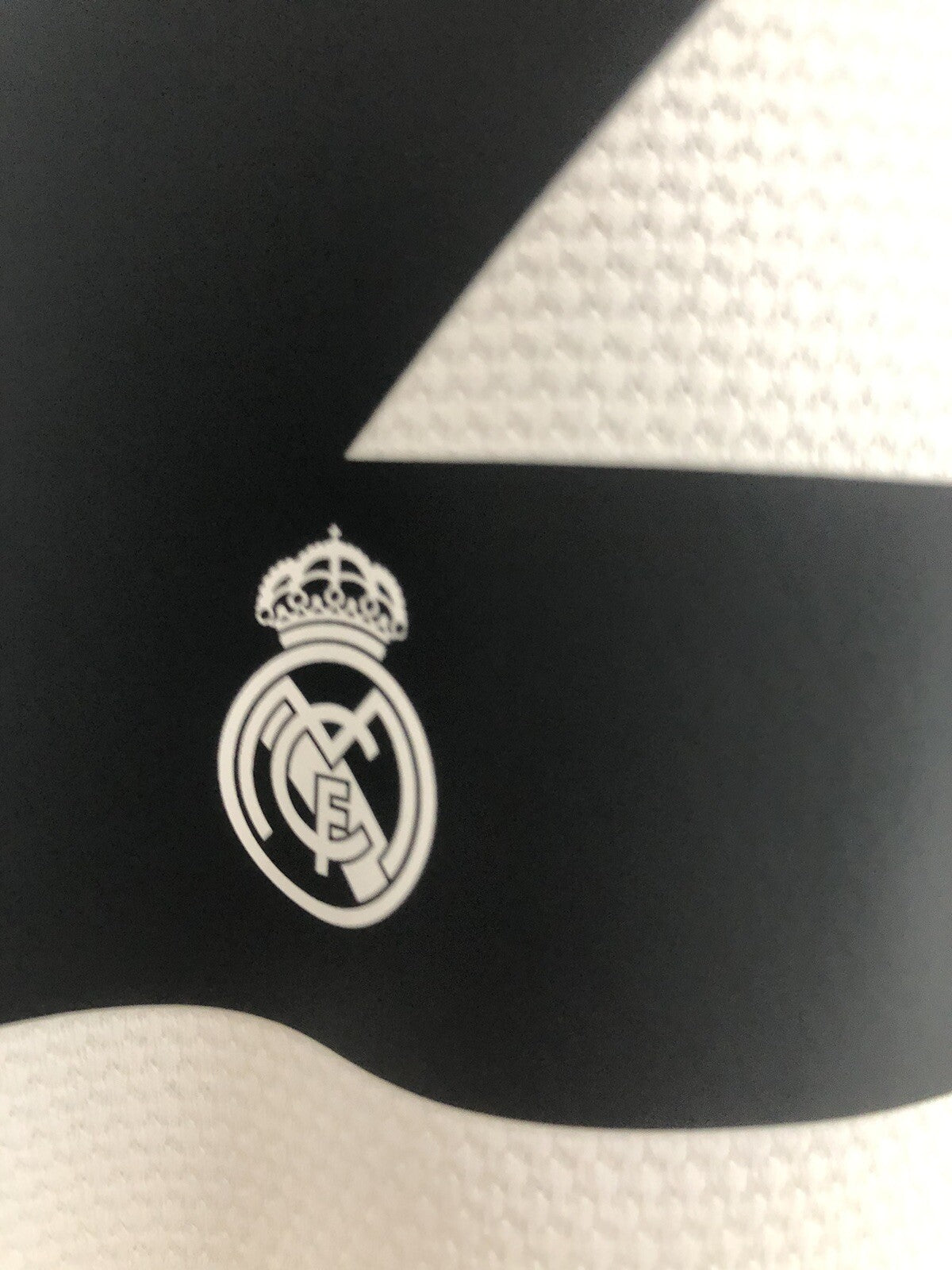 Real Madrid Isco #22 2018/19 Medium Home Shirt Adidas Excellent Condition CG0550