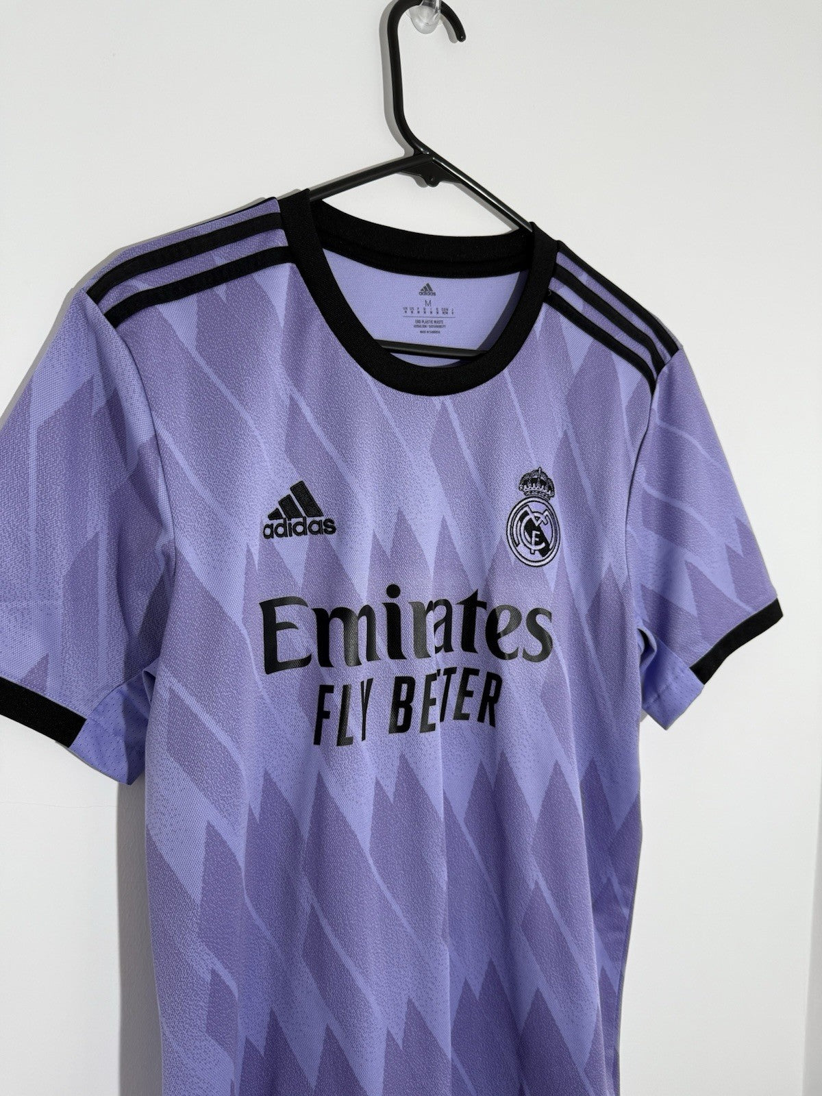 Real Madrid Kroos #8 2022/23 Away Medium Shirt Adidas Excellent Condition H18489