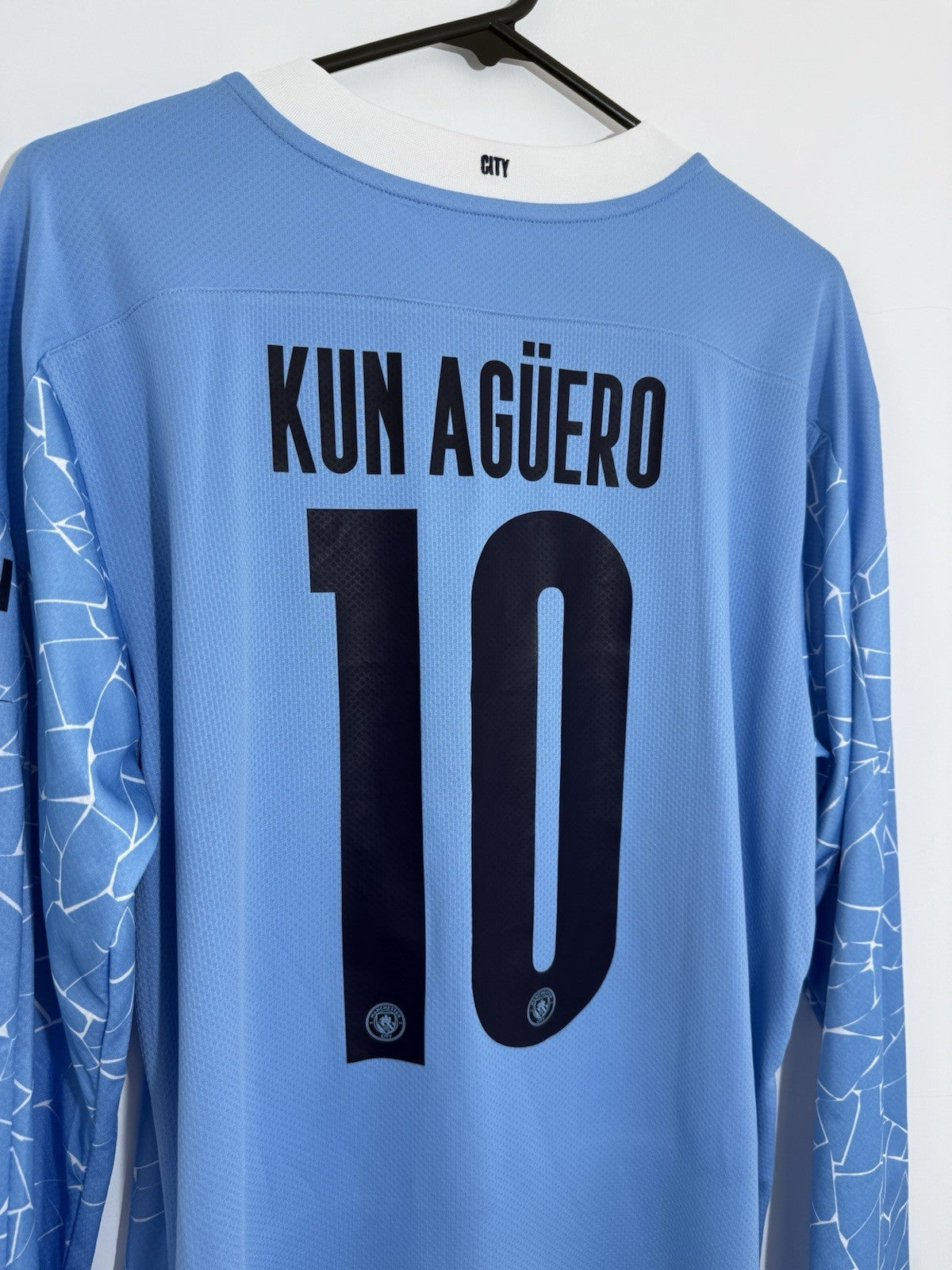 Manchester City Kun Aguero #10 2020/21 Large L/S Home Shirt BNWT 757059-01