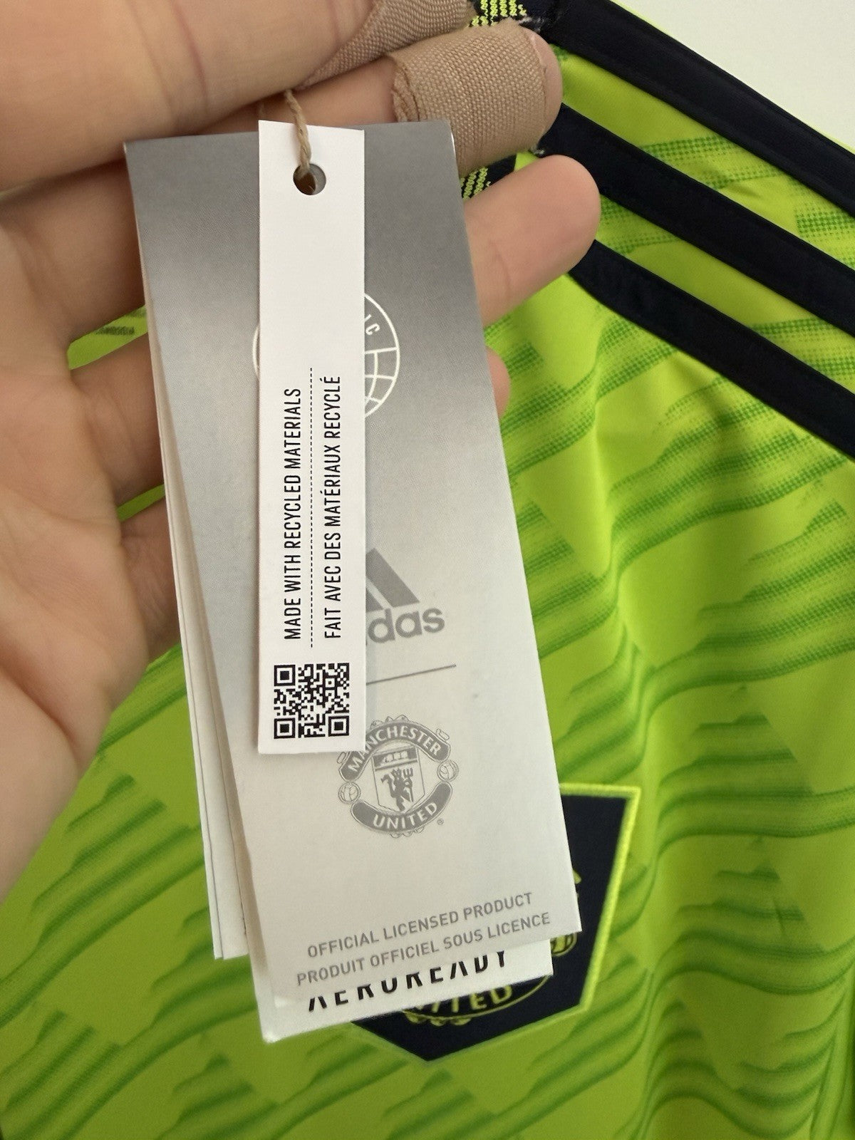 Manchester United Casemiro #18 2022/23 Large 3rd Shirt Adidas BNWT HE2981