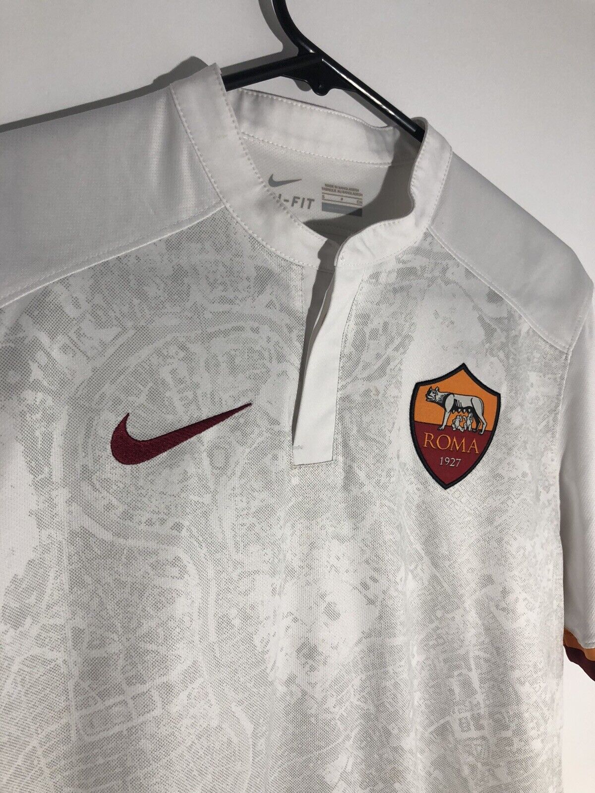 De Rossi 16 AS Roma 2015 16 Away Small Shirt Excellent