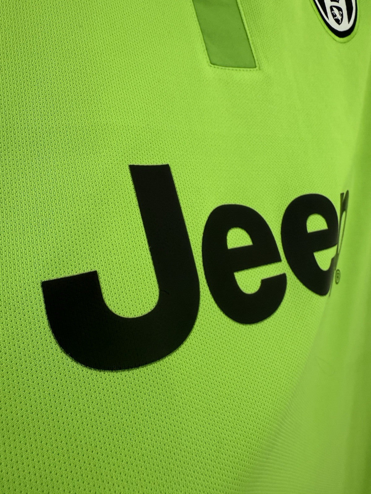Juventus 2014/15 Medium 3rd Shirt Excellent Condition 631202-314