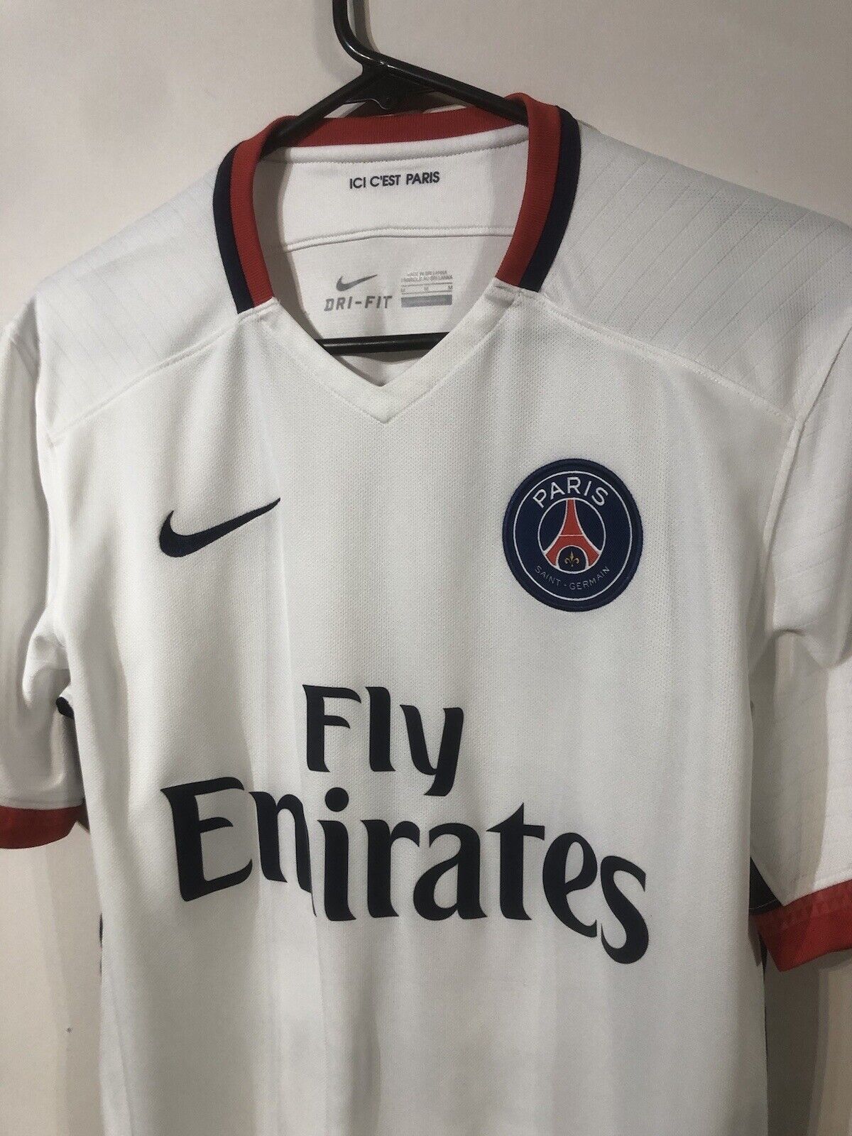 Di Maria #11 Paris St Germain 2015/16 Medium Away Football Shirt V Good Conditio