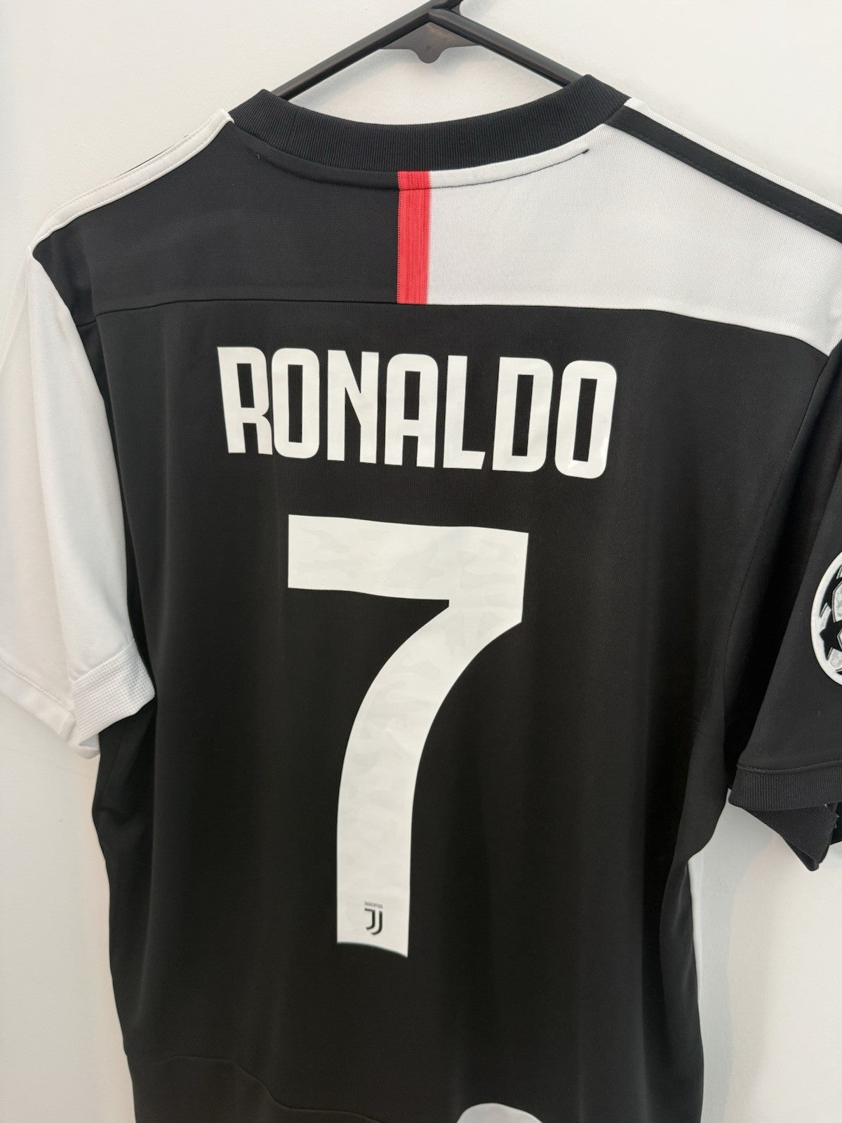Juventus Ronaldo #7 2019/20 MVP Medium Home Shirt Excellent Condition DW5455