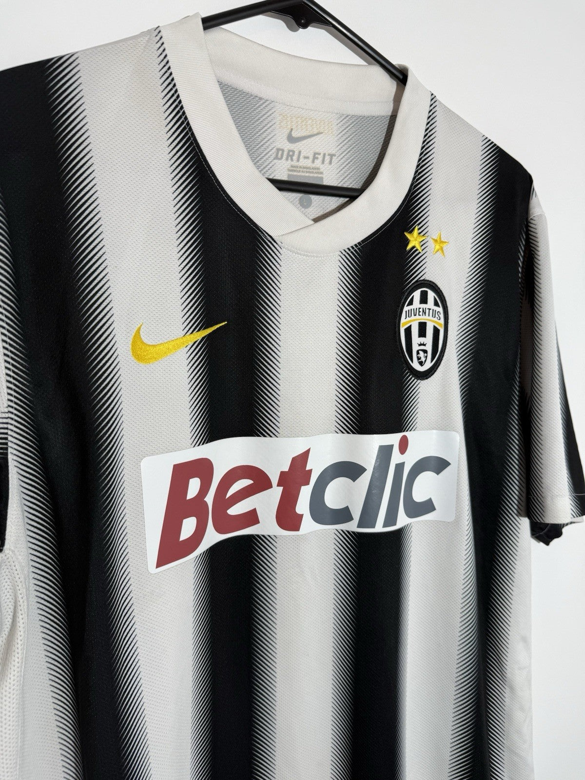 Juventus Vidal #22 2011/12 Large Home Shirt Nike Excellent Condition 419993-105