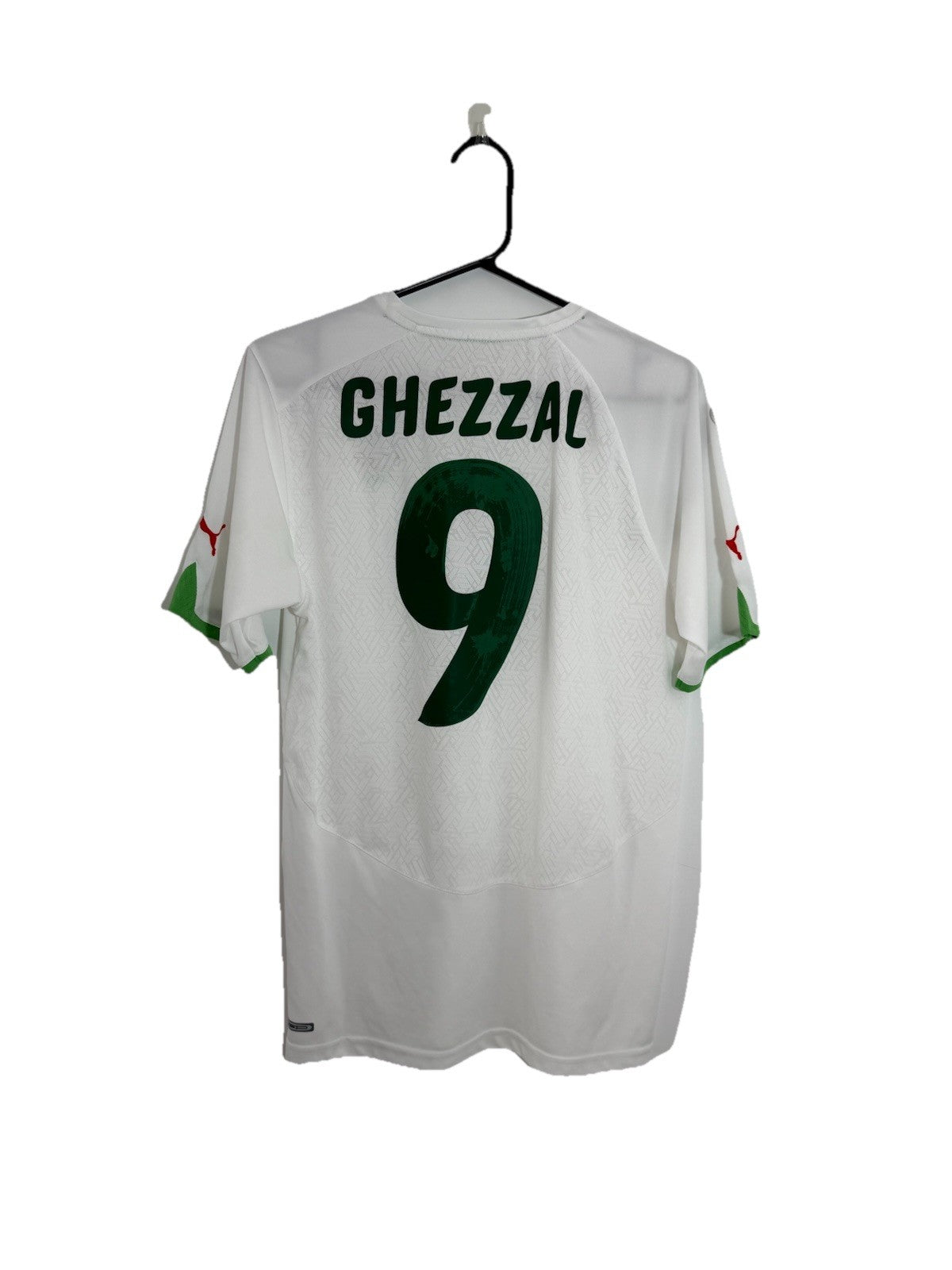 Algeria Ghezzal #9 WC 2010 Medium Home Shirt Puma Excellent Condition