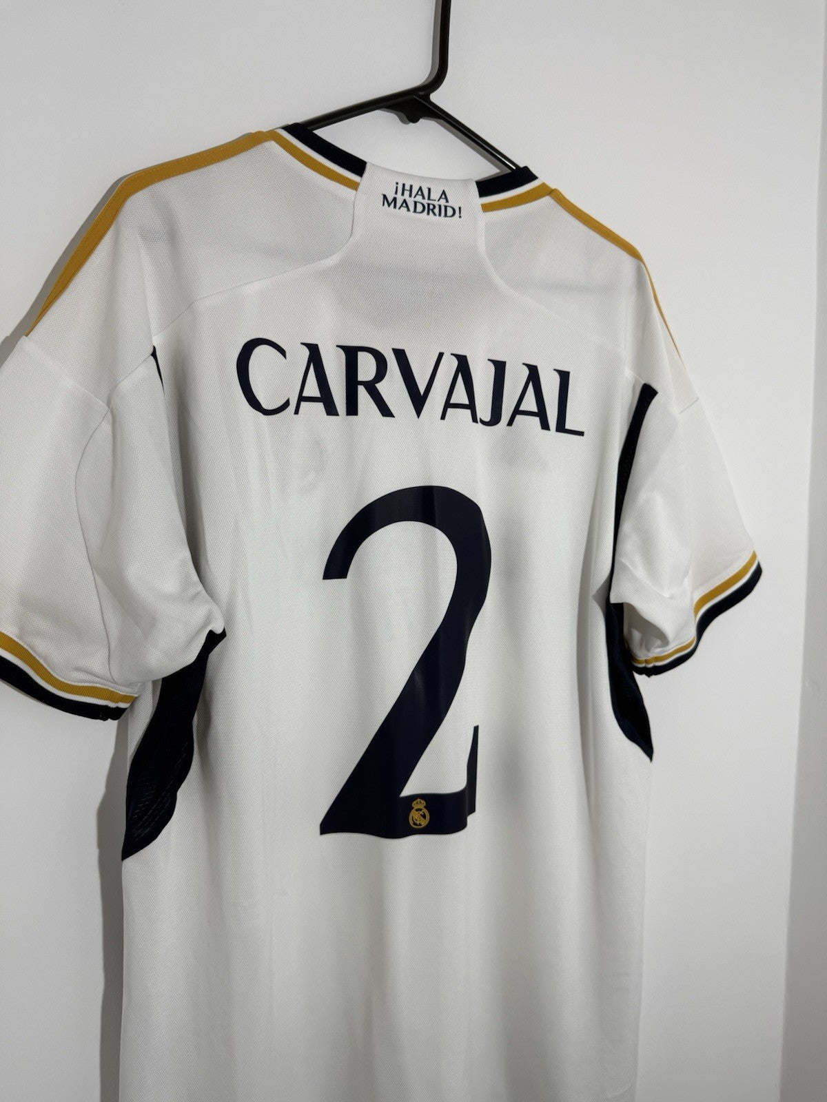 Real Madrid Carvajal #2 2023/24 XL Home Shirt Excellent Condition HR3796