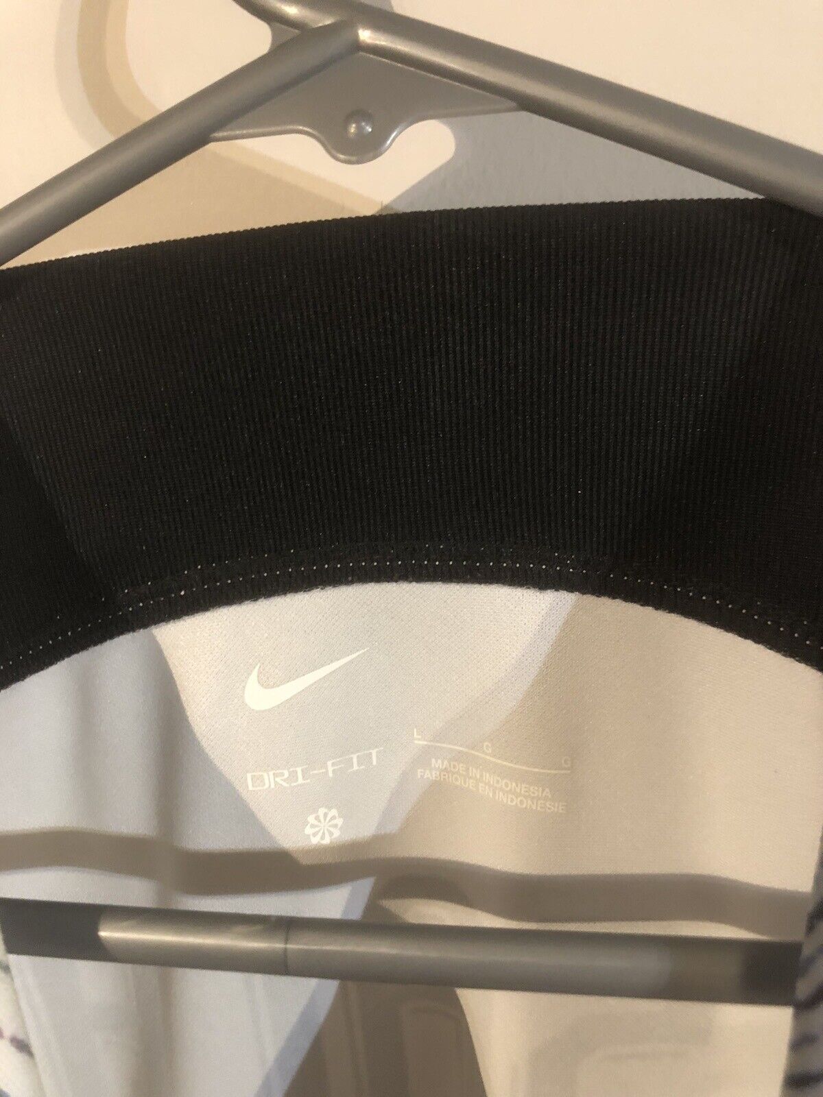 M. Salah #11 Liverpool Large 2022/23 Away Shirt Nike Excellent Condition