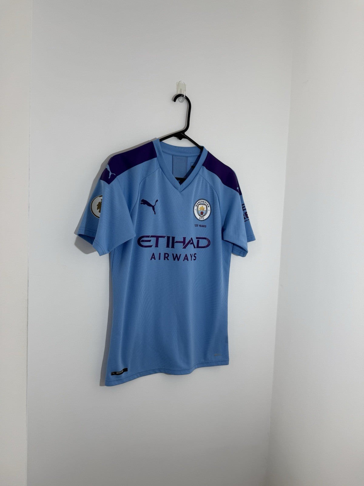 Man City De Bruyne #17 2019/20 Small Home Shirt Excellent Condition 755586-01