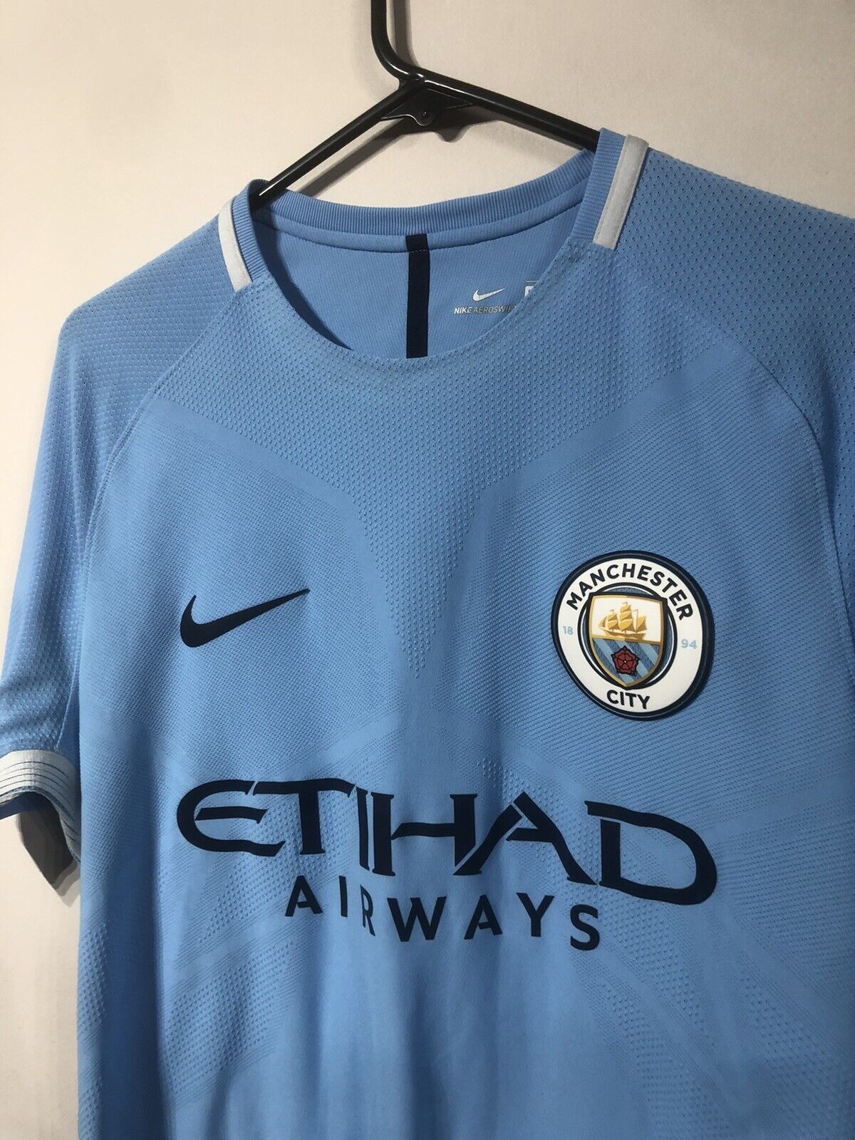 G. Jesus #33 Manchester City 2017/18 Medium Aeroswift Home Shirt Excellent Condi