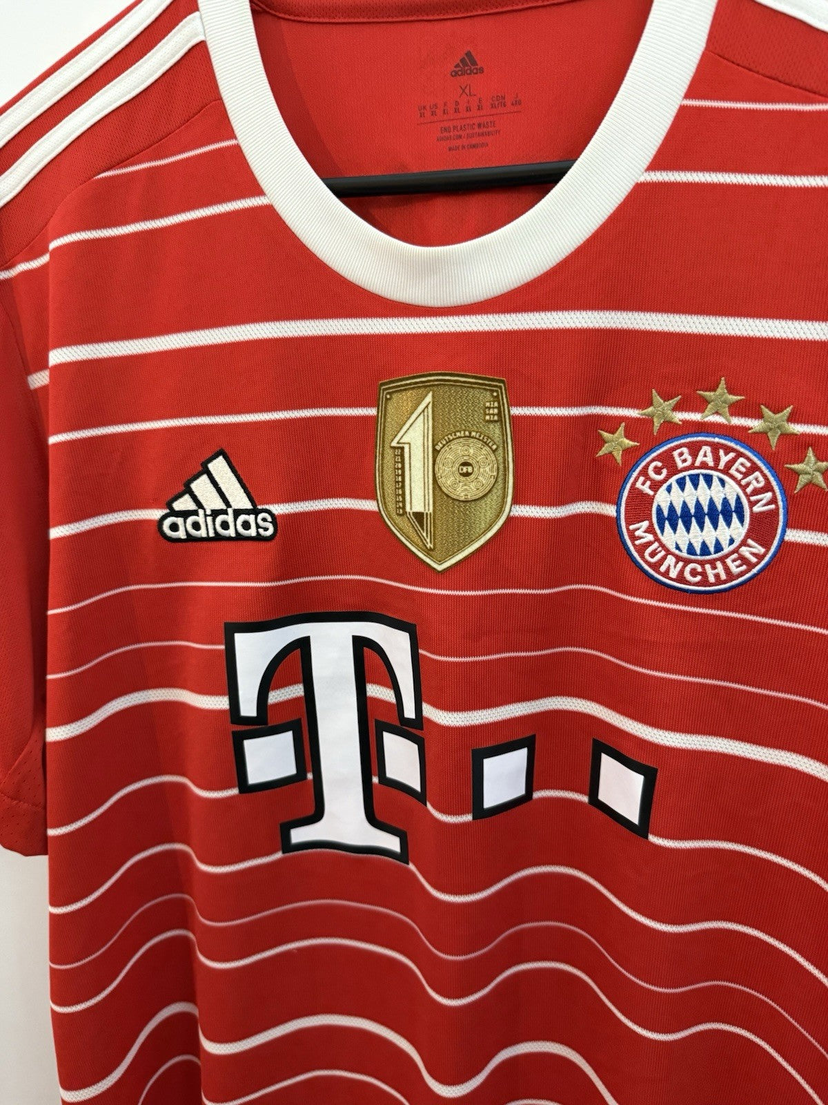 Bayern Munich Muller #25 2022/23 XL Home Shirt Excellent Condition H39900