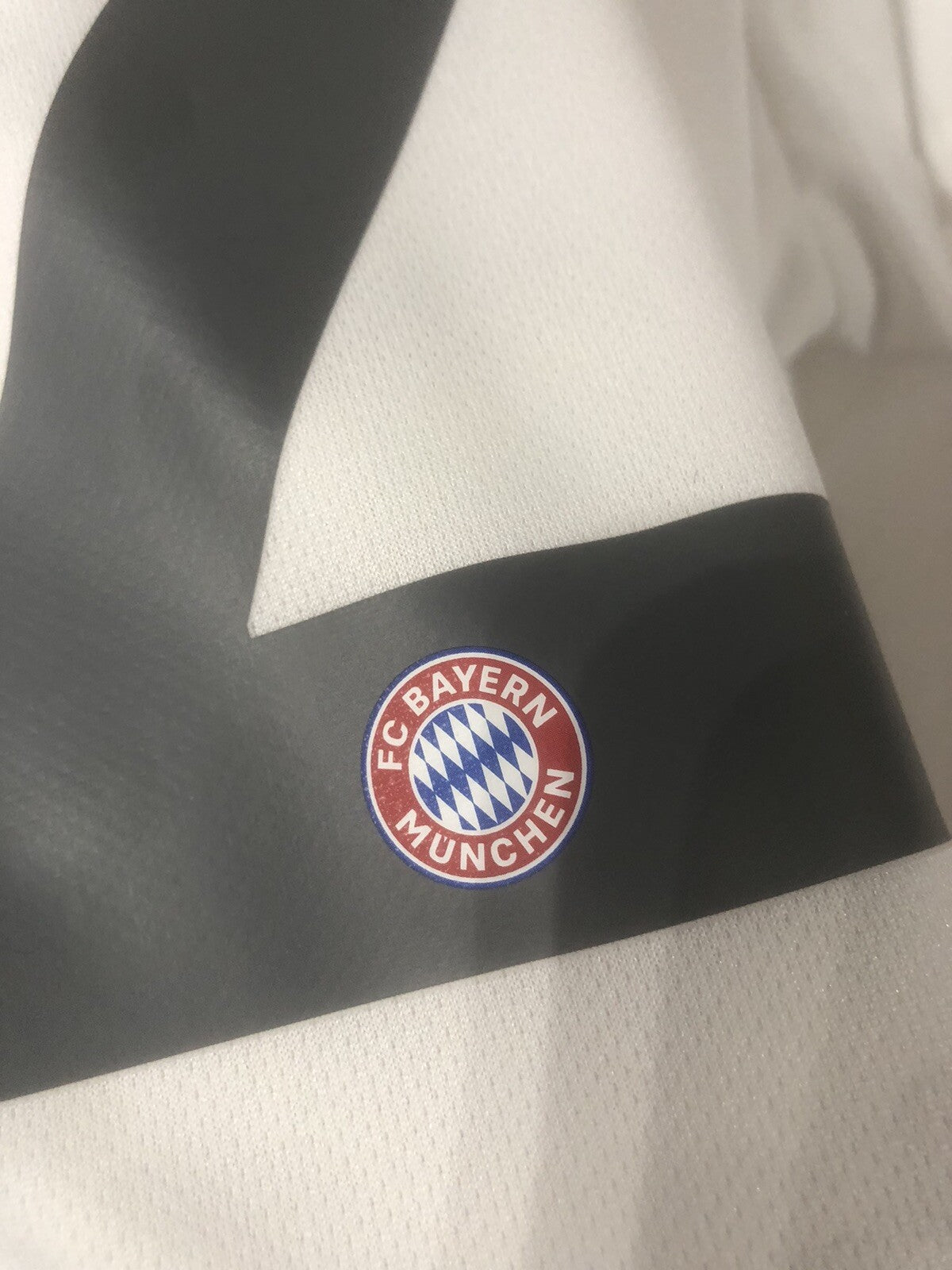 Bayern Munich Kimmich #32 2019/20 XL Away Shirt Excellent Condition DW7406