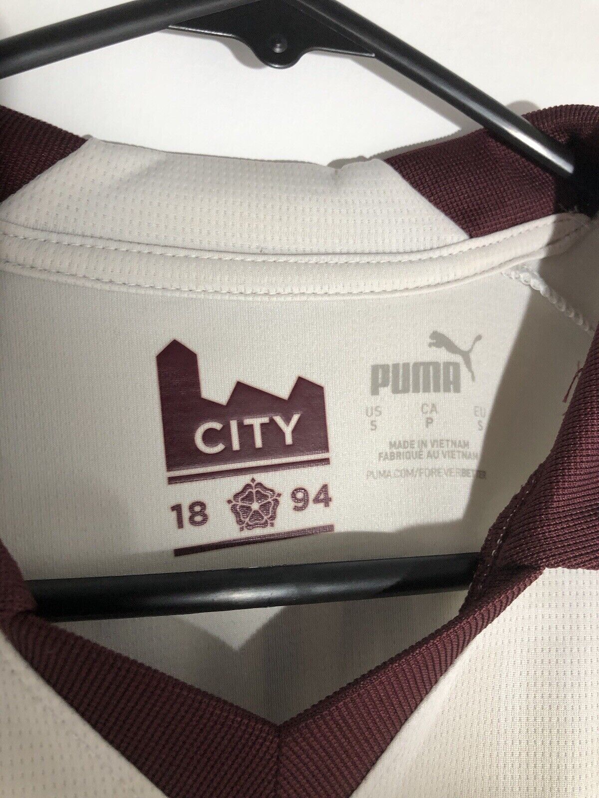 Haaland 9 Manchester City 2023 24 Small Away Shirt Excellent Condition 770449 02