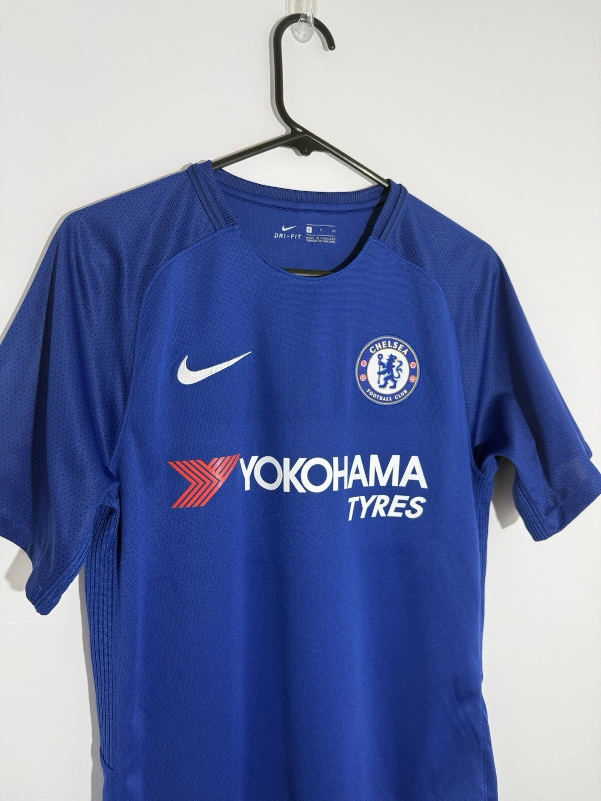 Chelsea Hazard #10 2017/18 Small Home Shirt Nike Excellent Condition 905513-496