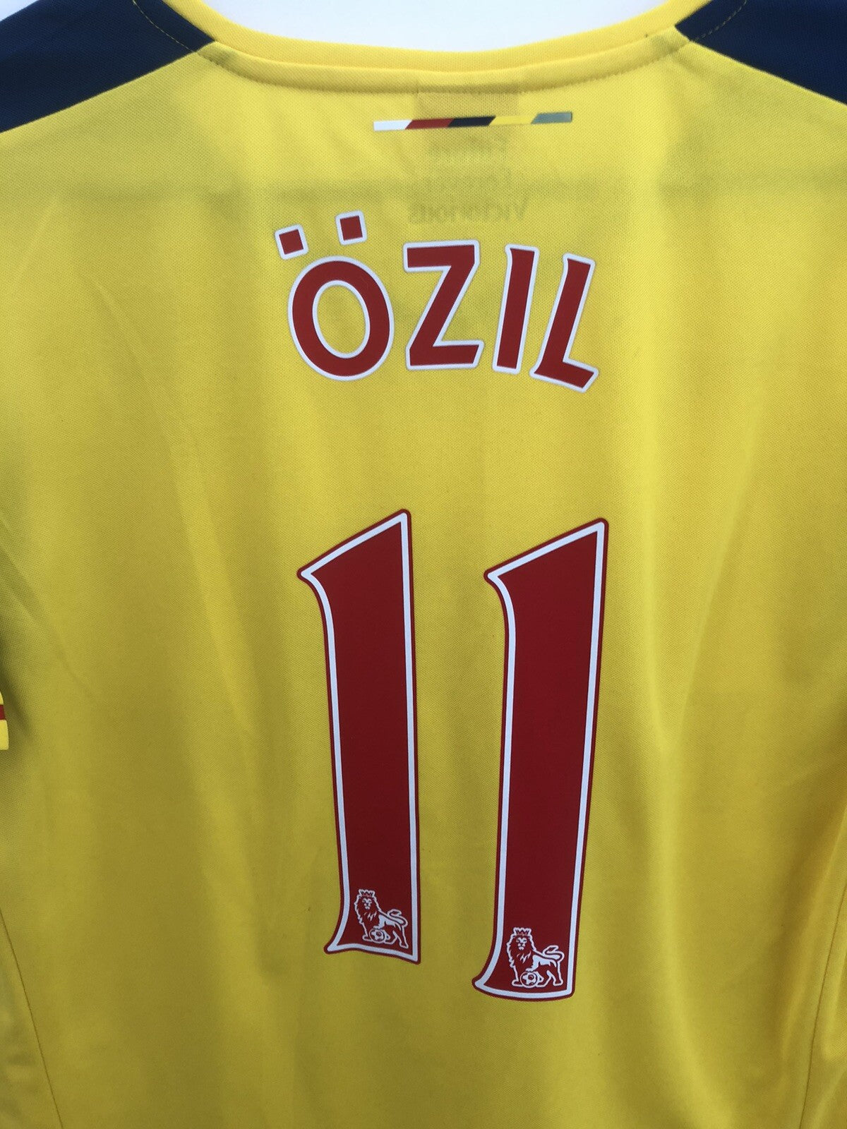 Arsenal Ozil #11 2014/15 Away Medium Shirt Puma Excellent Condition 746449