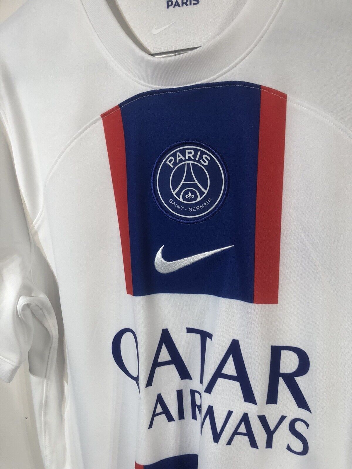 Messi #30 Paris St Germain 2022/23 Medium Euro Away Shirt Nike Excellent Conditi