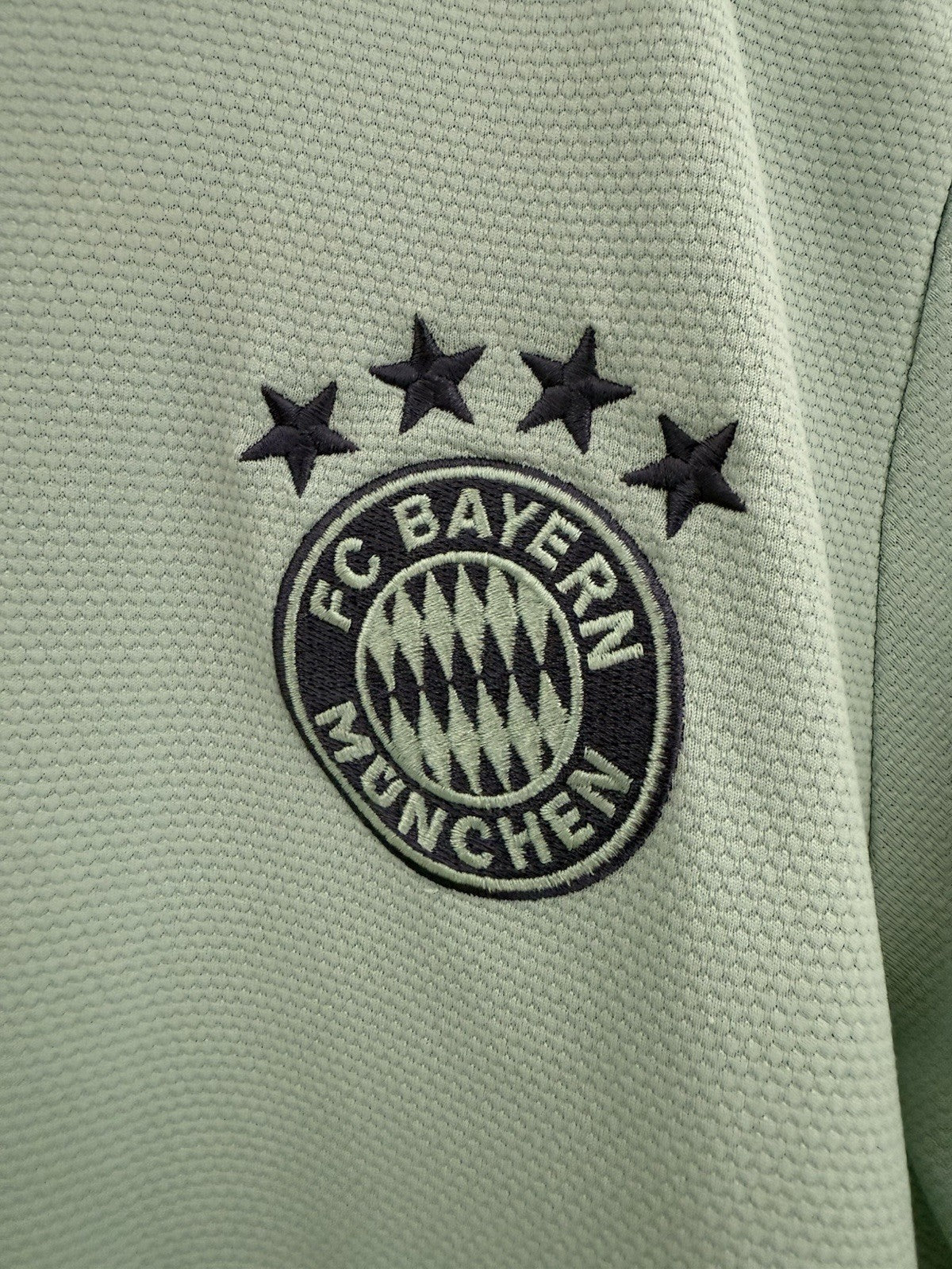 Bayern Munich Lewandowski #9 2018/19 Medium Away Excellent Condition CF5410