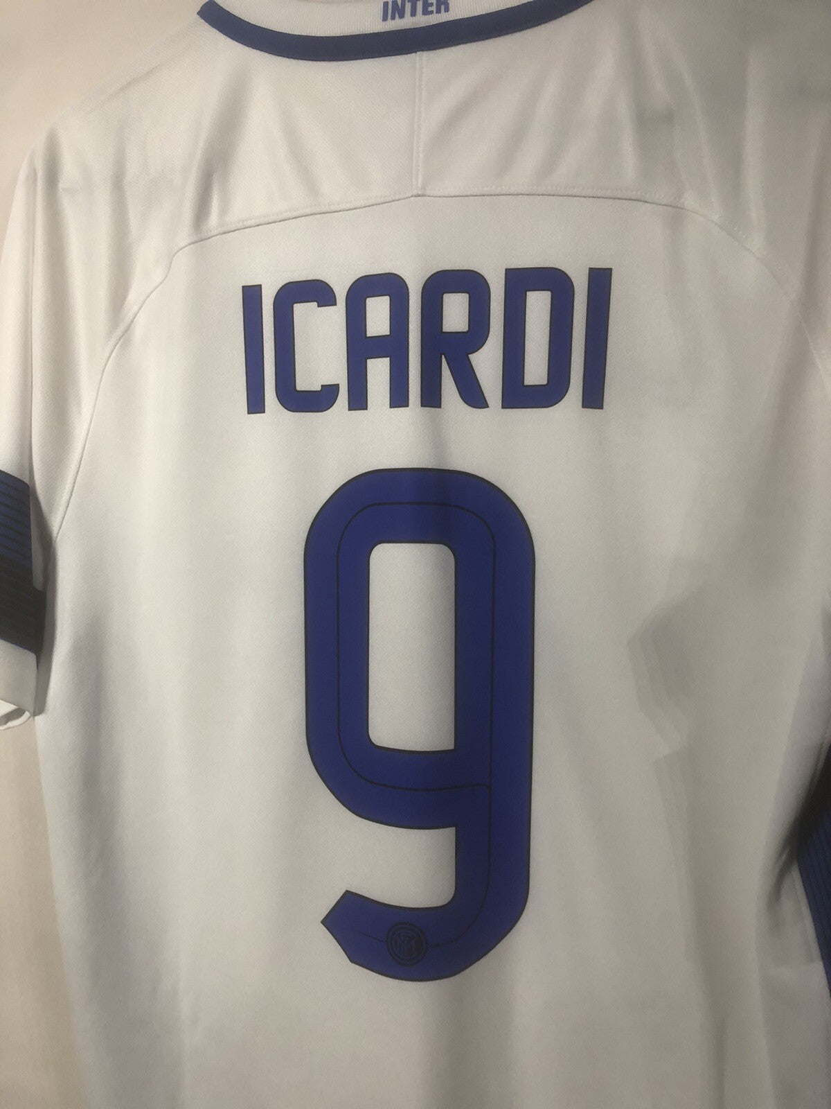 Inter Milan Icardi #9 2016/17 Medium Away Shirt Nike BNWT 776888-101