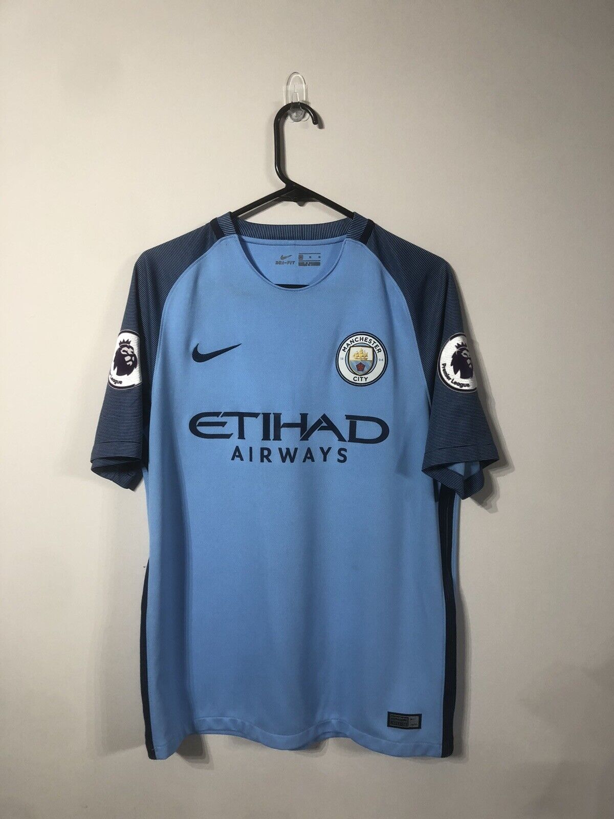Iheanacho #72 Manchester City 2016/17 Medium Home Shirt Excellent Condition