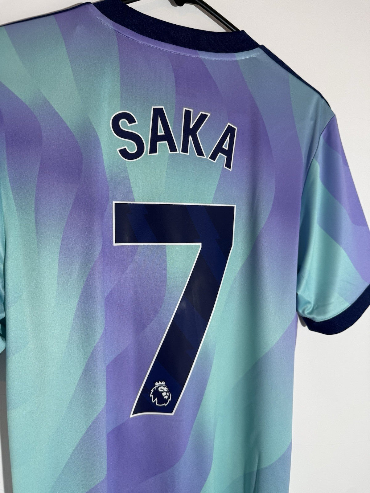 Arsenal Saka #7 2024/25 Medium 3rd Shirt BNWT IS8138
