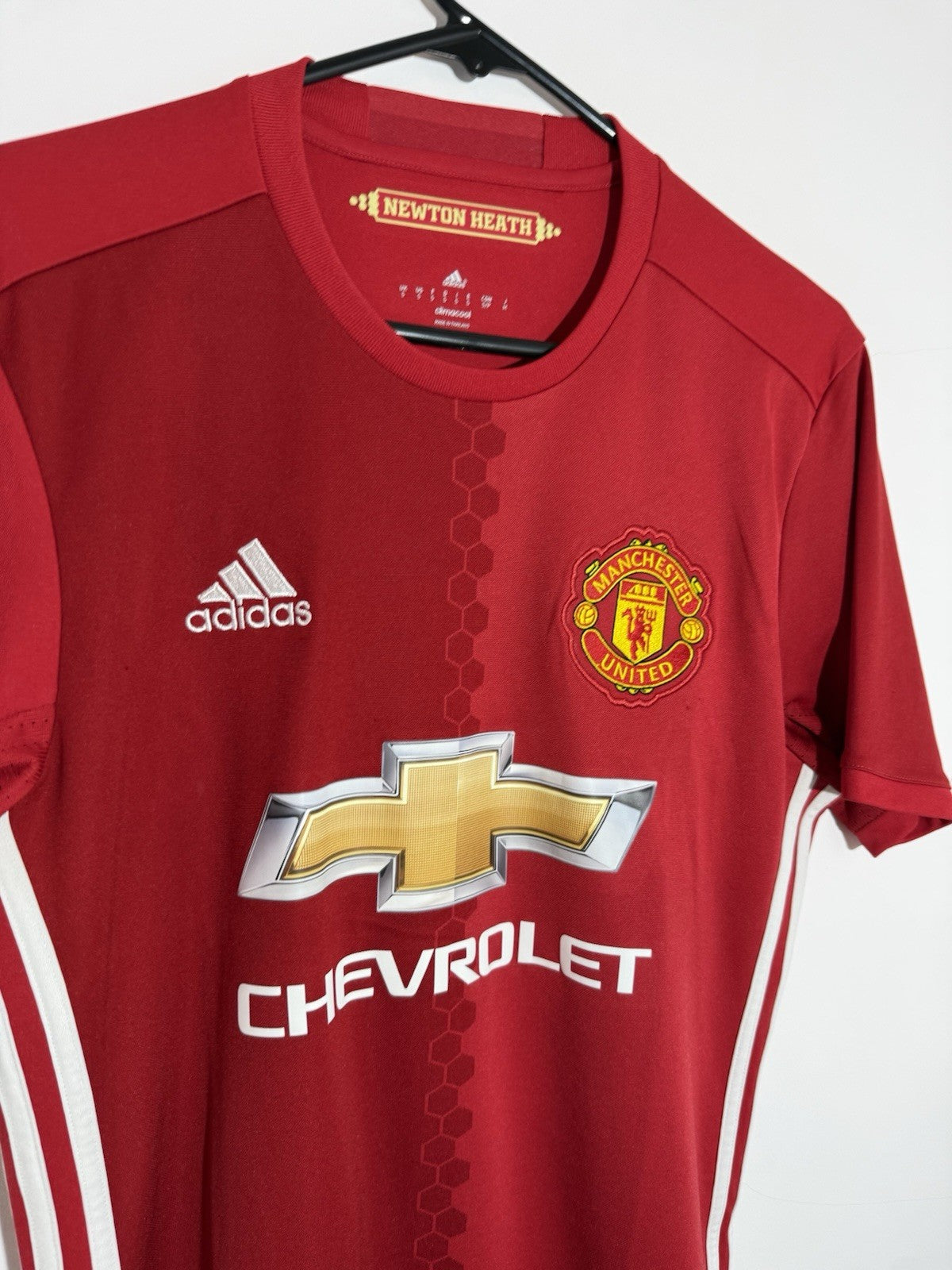 Manchester United Pogba #6 2016/17 Small Home Shirt Excellent Condition AI6720