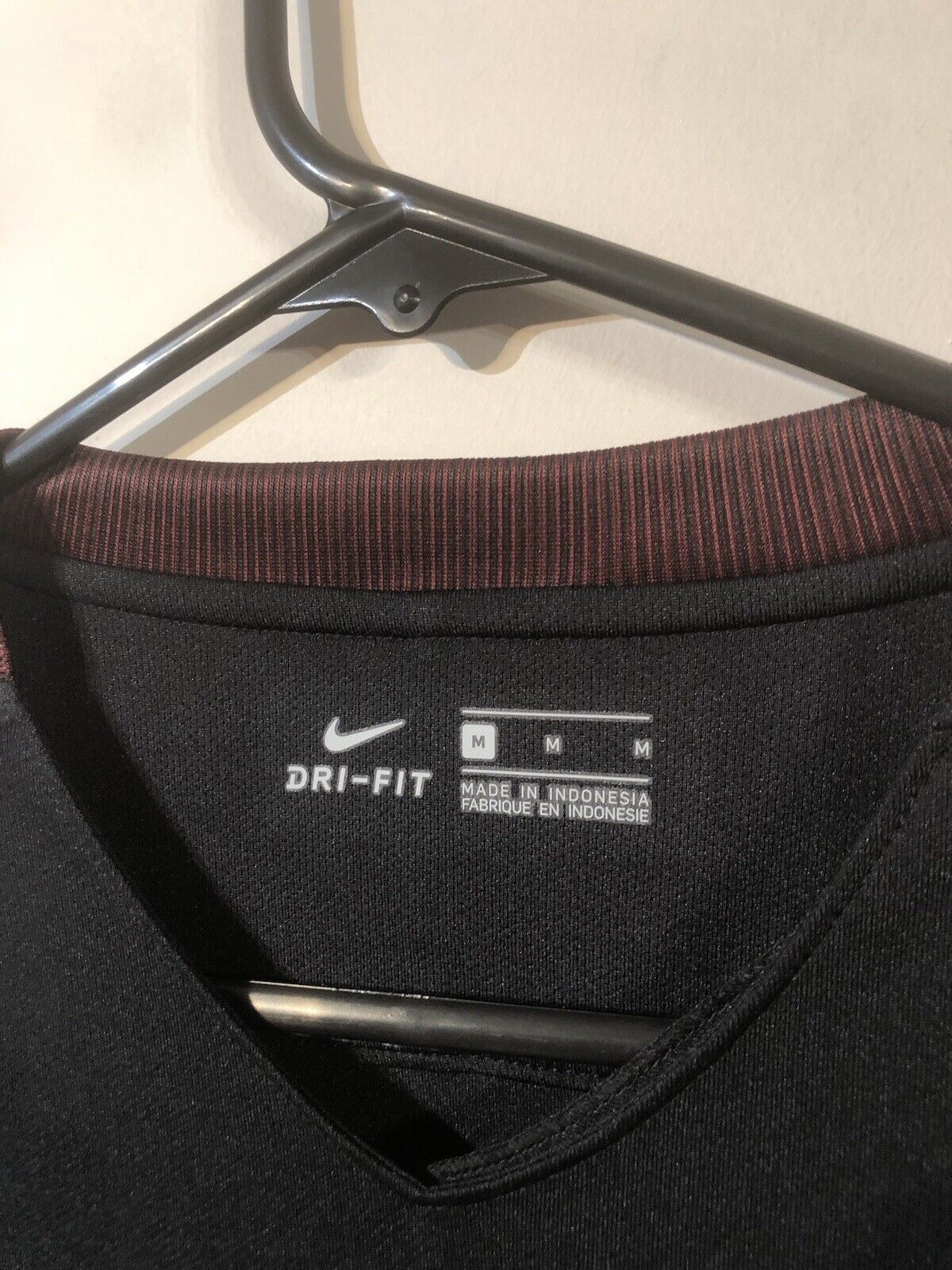 Gundogan #8 Manchester City 2016/17 Medium Away Football Shirt Nike BNWT