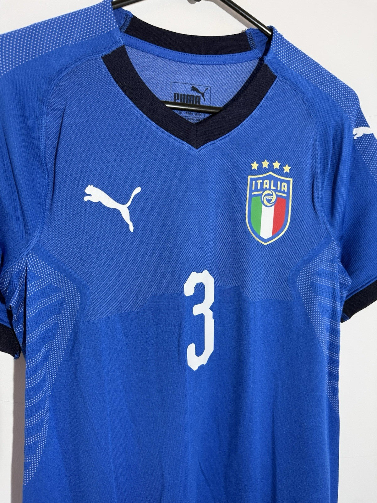 Italy Chiellini #3 2018 Home Large Football Shirt Puma BNWT 752265-01