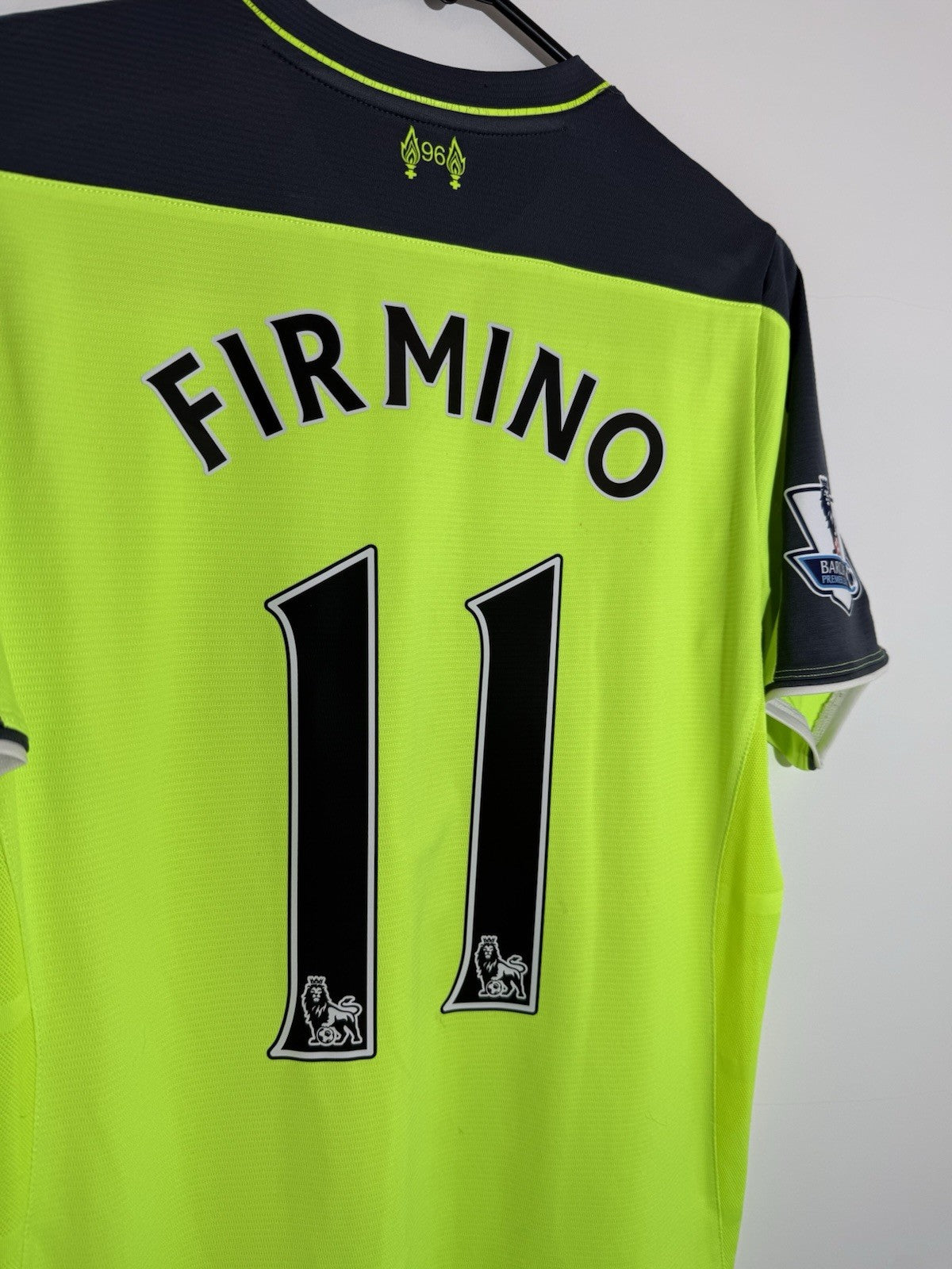 Liverpool Firmino #11 2016/17 Small 3rd Shirt Excellent Condition MT630013