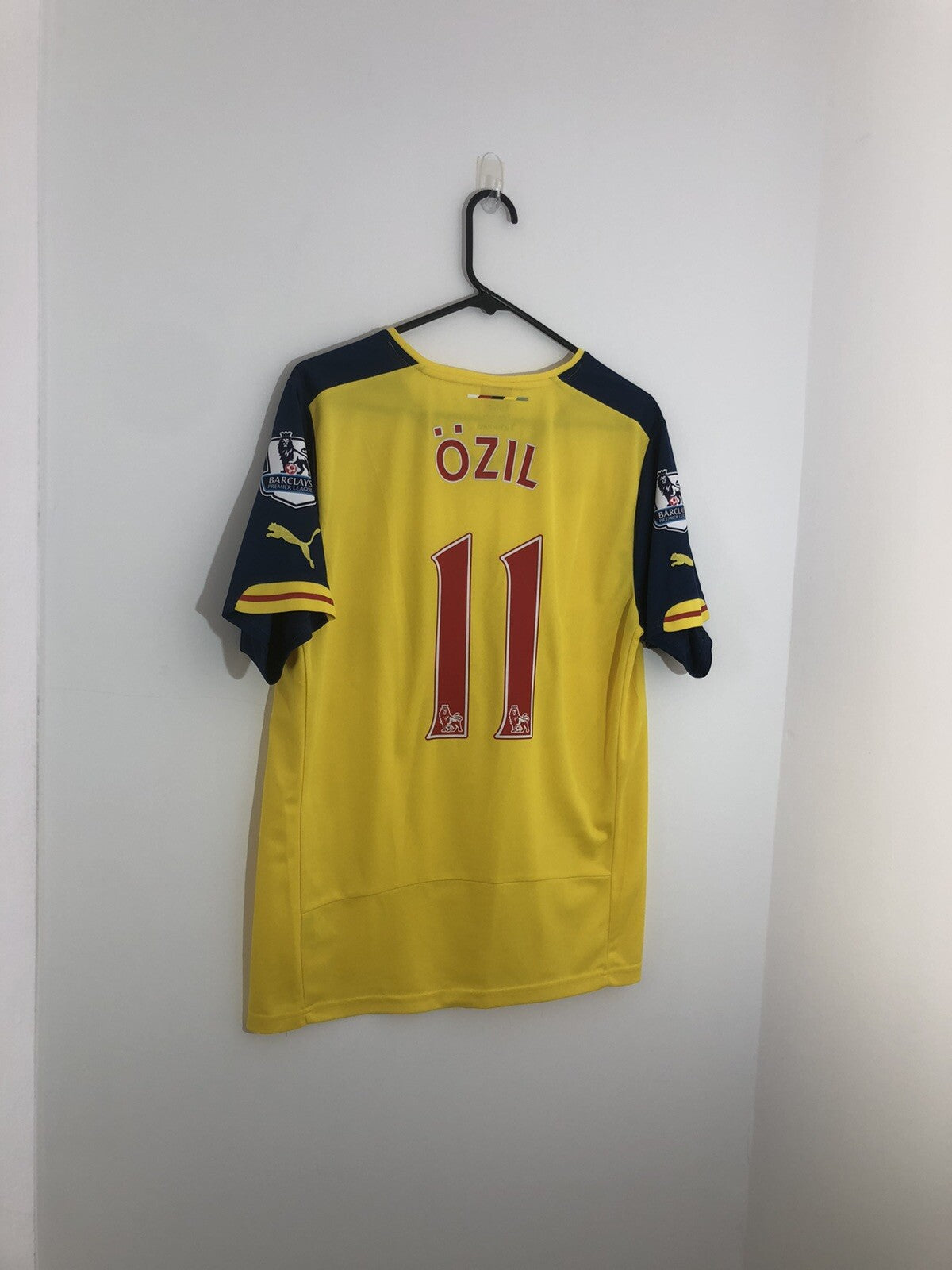 Arsenal Ozil #11 2014/15 Away Medium Shirt Puma Excellent Condition 746449