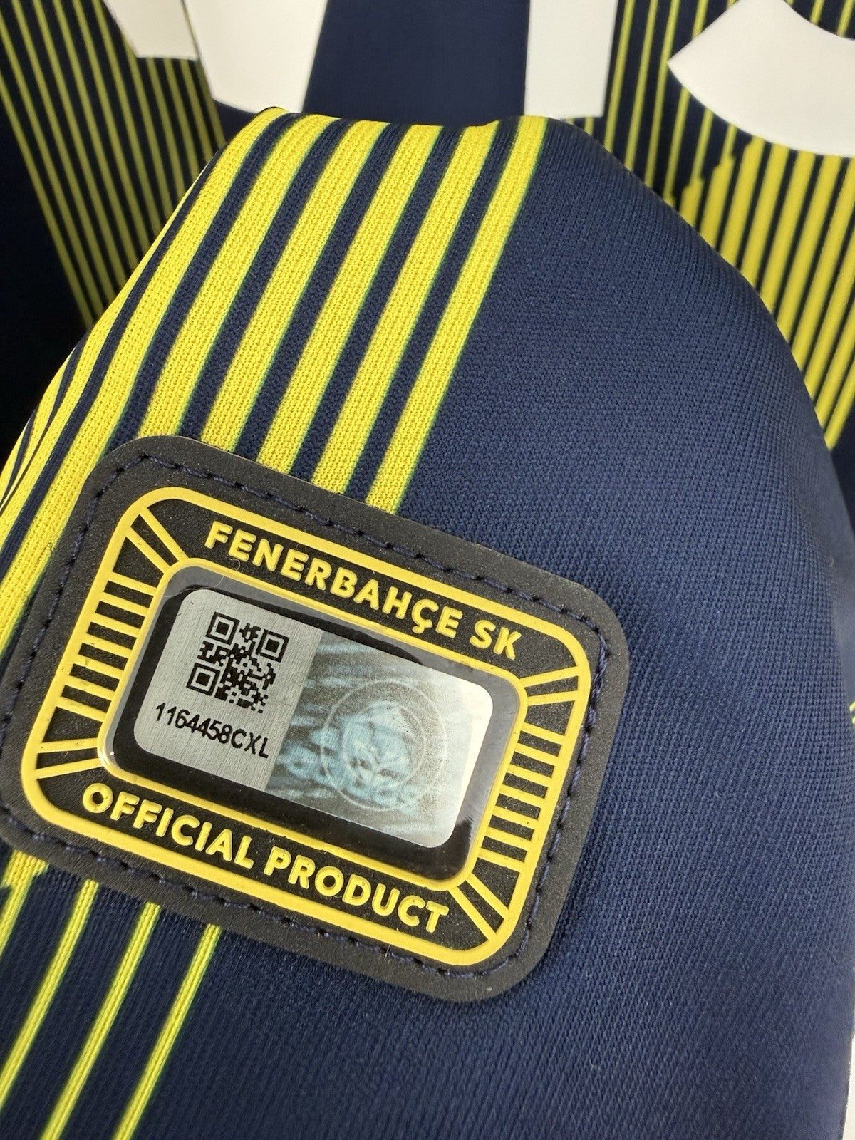 Fenerbahce L. Gustavo #20 2019/20 Medium Home Shirt Adidas BNWT FQ6694