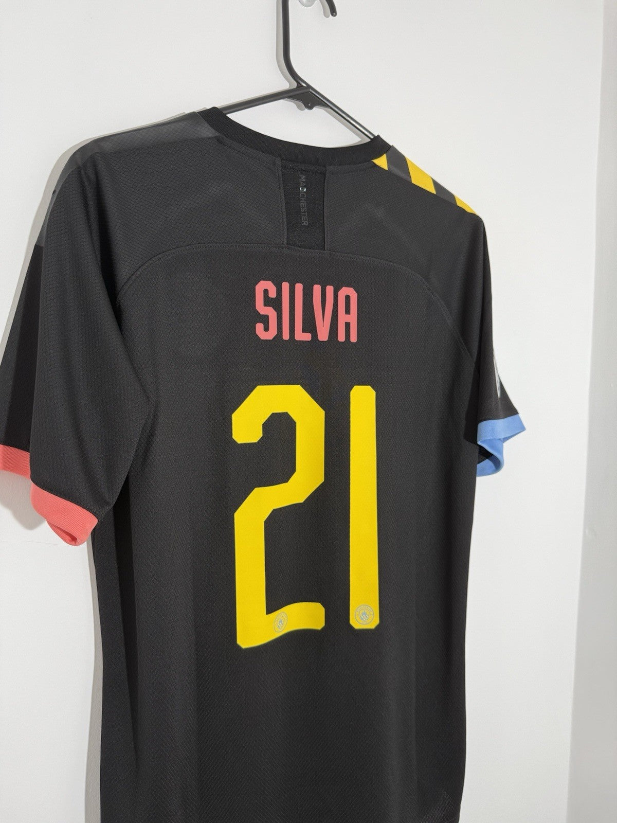 Man City Silva #21 2019/20 Large Away Authentic Excellent Condition 755574-02