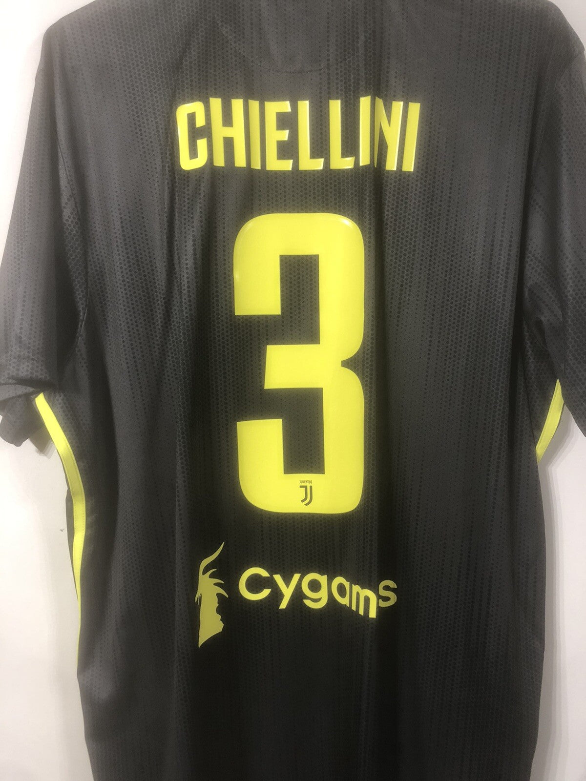 Juventus Chiellini #3 2018/19 XL 3rd Shirt Adidas BNWT DP0455