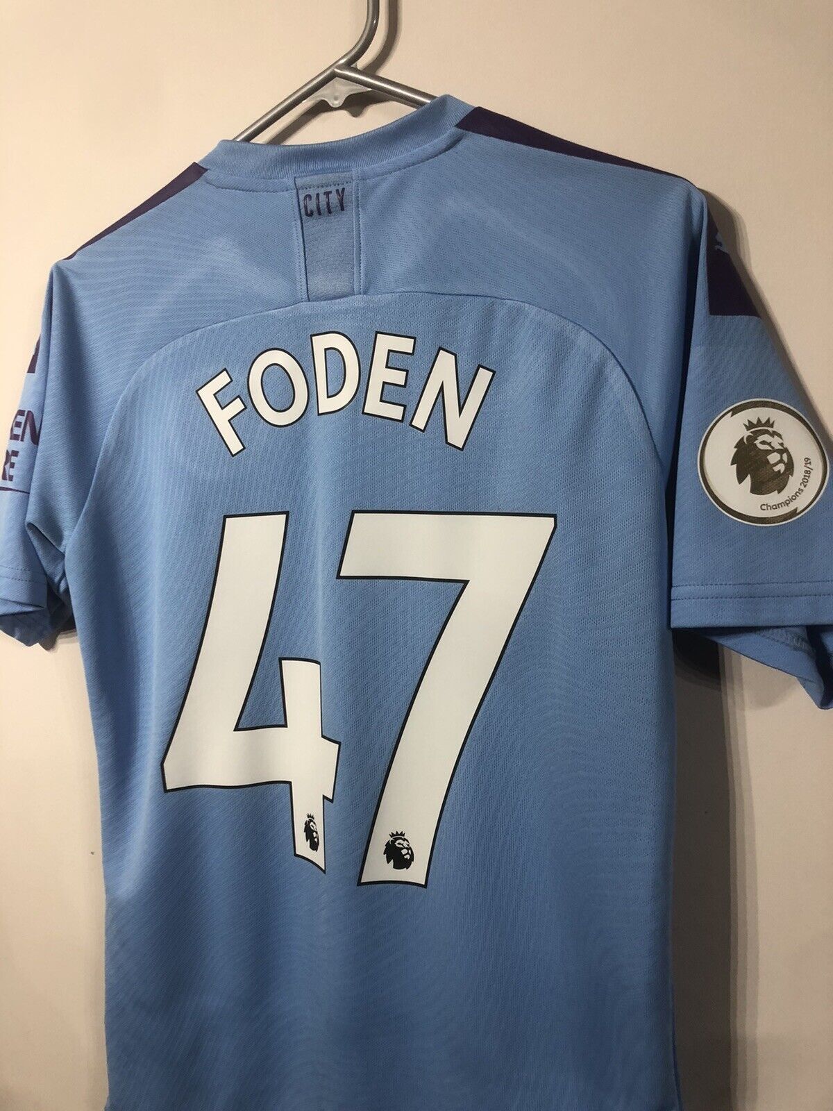 Foden #47 Manchester City 2019/20 Small Home Shirt Very Good Condition 755586-01