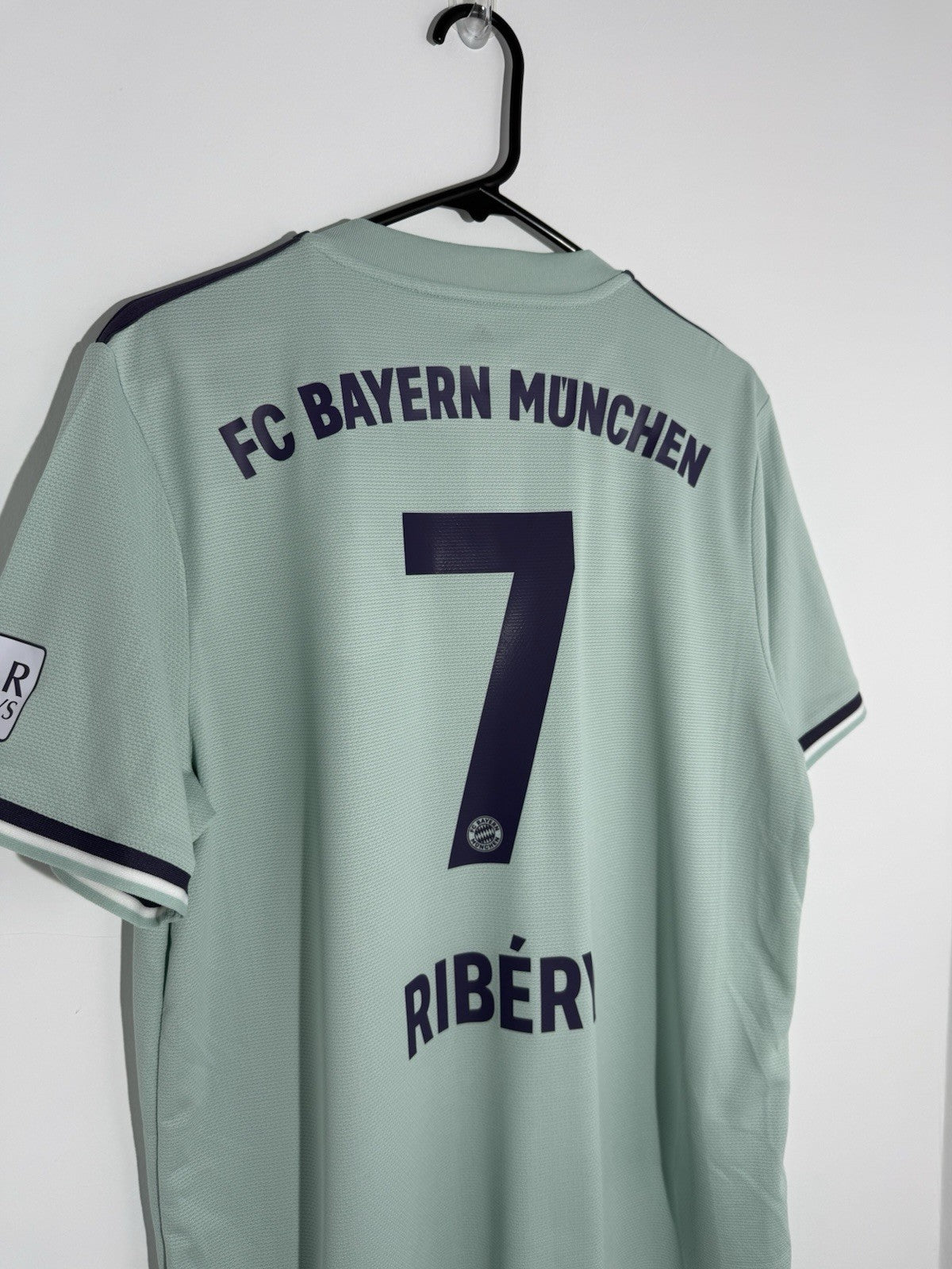Bayern Munich Ribery #7 2018/19 Large Away Excellent Condition CF5410