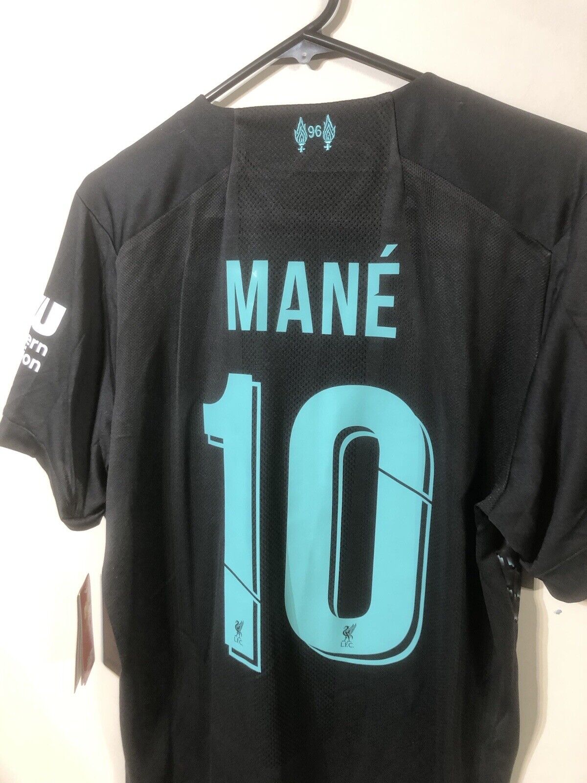 Mane #10 Liverpool 2019/20 Medium 3rd Shirt New Balance BNWT