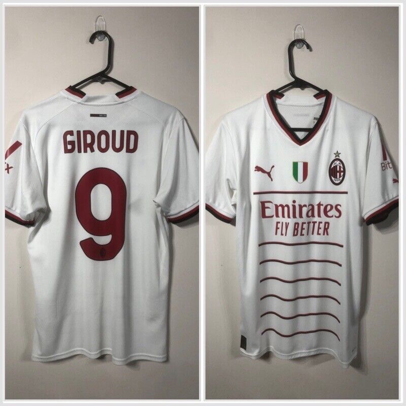 Giroud #9 AC Milan Medium 2022/23 Away Football Shirt Puma Excellent Condition