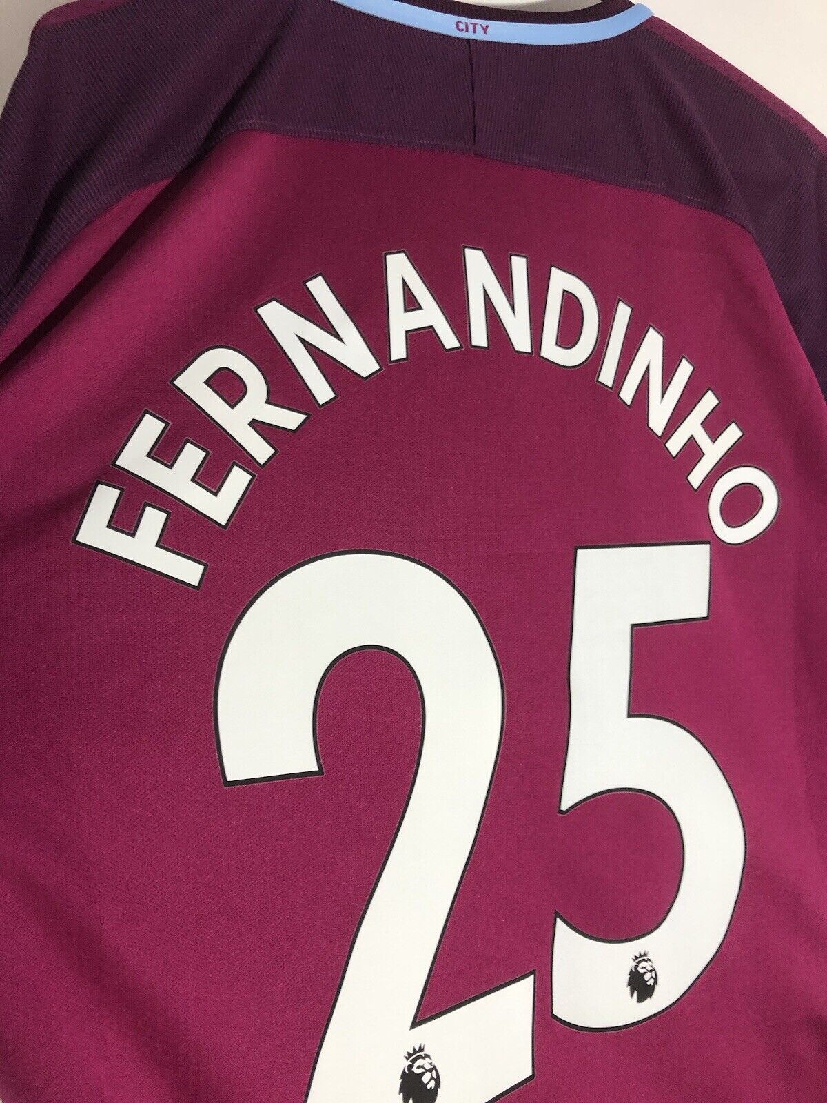 Fernandinho 25 Manchester City 2017 18 Xl Away Excellent Condition 847260-667