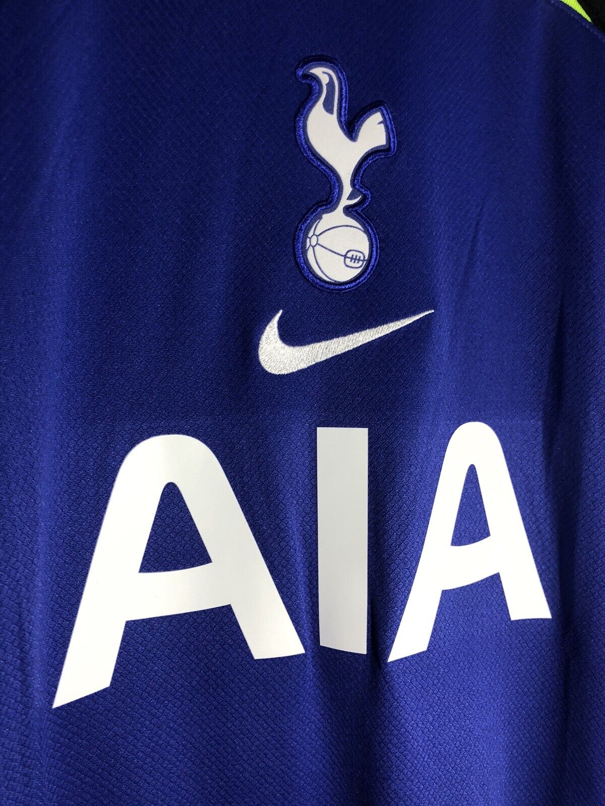 Romero 17 Tottenham Hotspur 2022 23 Large Away Excellent Condition DM1837 431