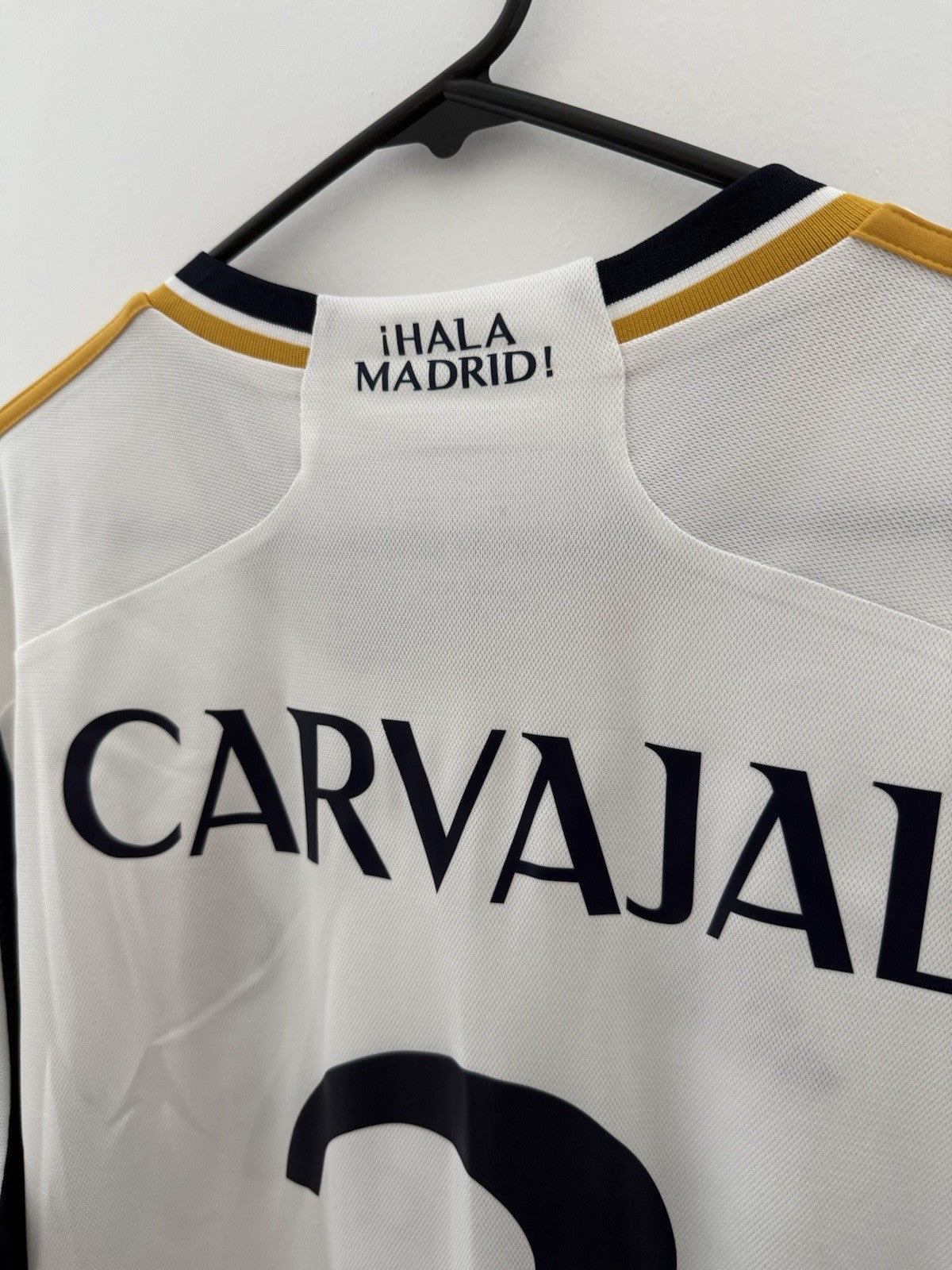 Real Madrid Carvajal #2 2023/24 XL Home Shirt Excellent Condition HR3796