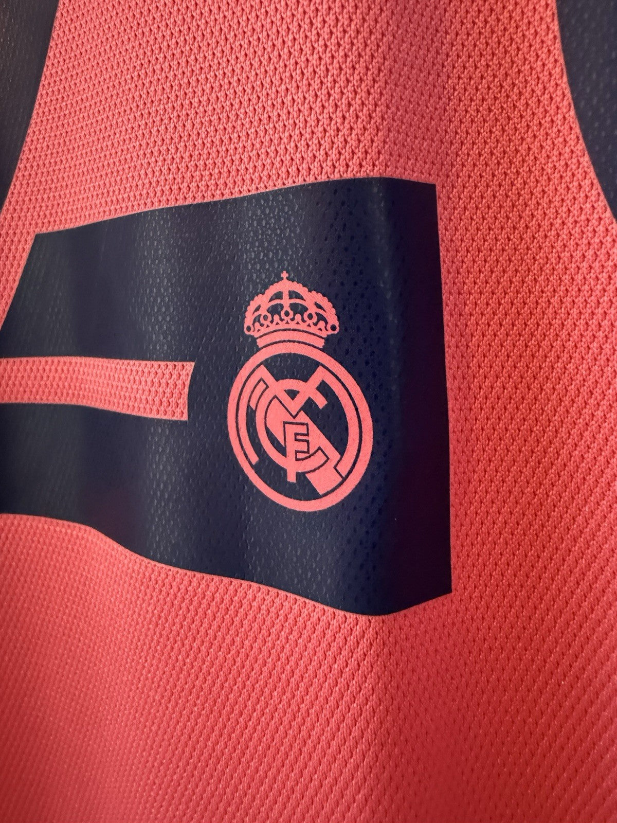 Real Madrid Vinicius Jr #20 2020/21 Medium Away Shirt BNWT GI6463