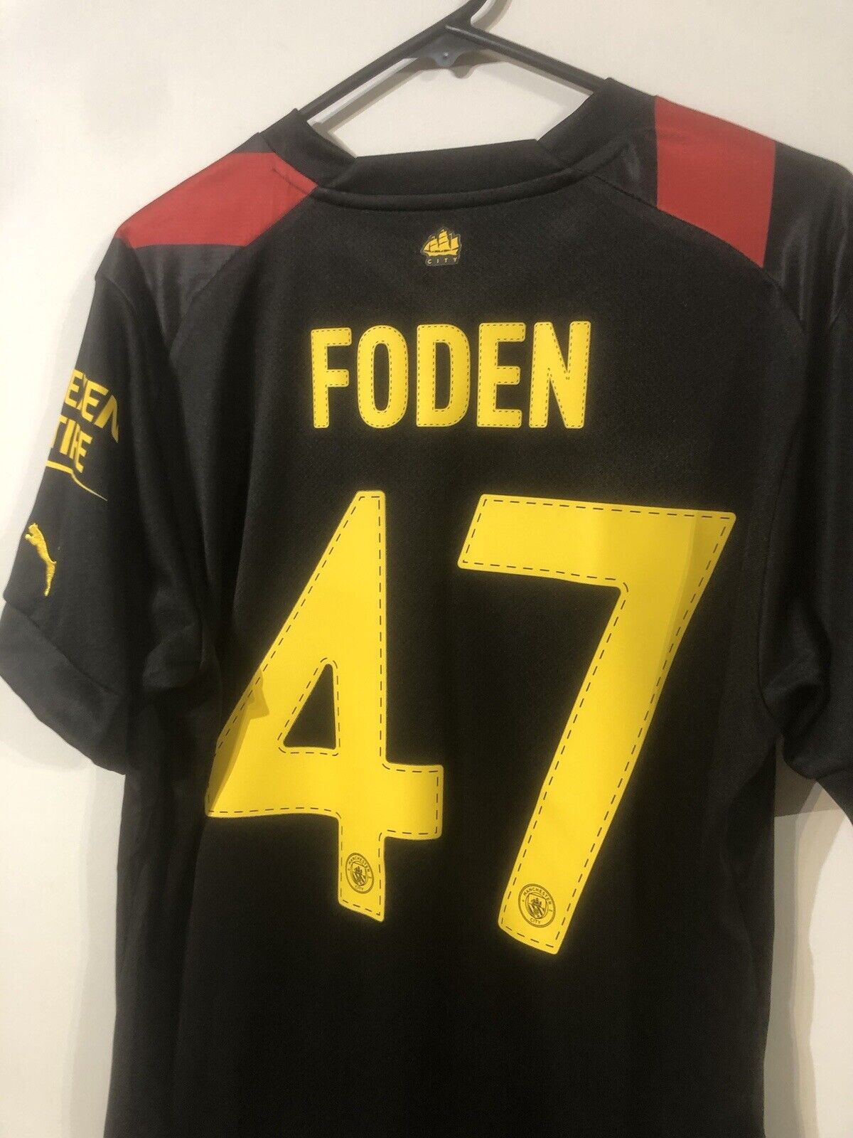 Foden #47 Manchester City Treble 2022/23 Large Away Football Shirt BNWT
