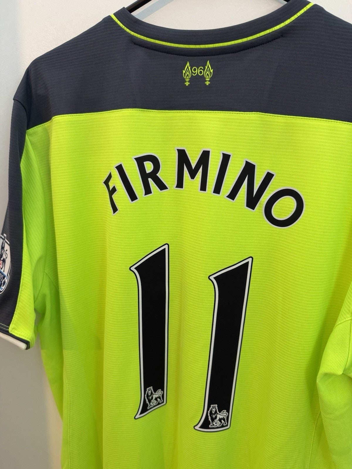 Liverpool Firmino #11 2016/17 XL 3rd Shirt Excellent Condition MT630013